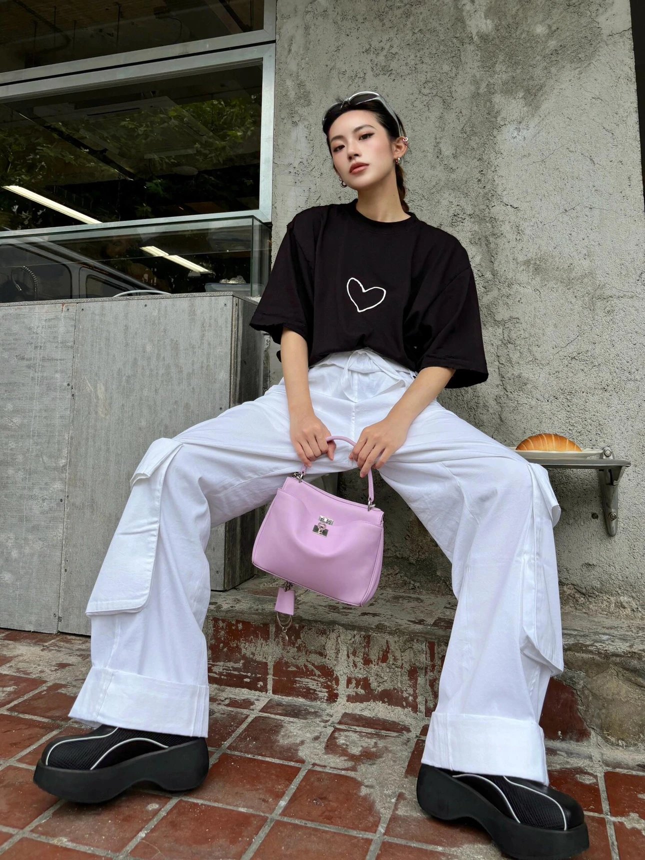 Item ID 8285 Balenci@ga- PARIS -2024ss - Qixi Series - Love Gum Drop Pattern Short