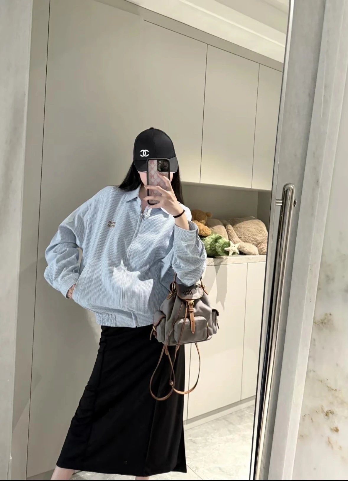 Item ID 8037 M1UM1U Miu Miu embroidered loose striped denim “ Heavy industrial wash