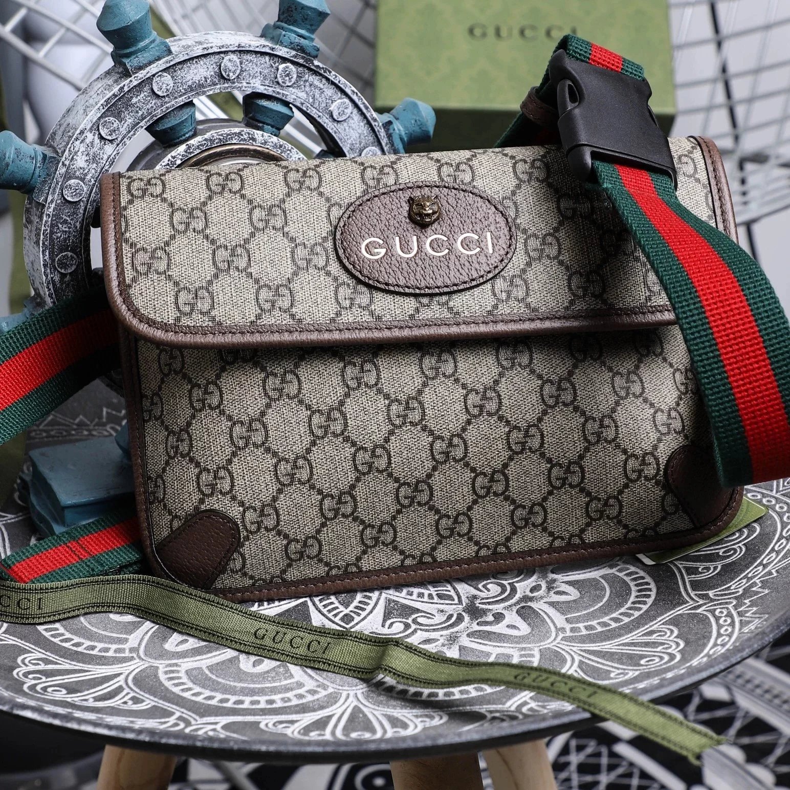 Item ID 8478 Guc GC Double G Old Flower Embossed Bag Leather Flip Cover Bag Jacquar