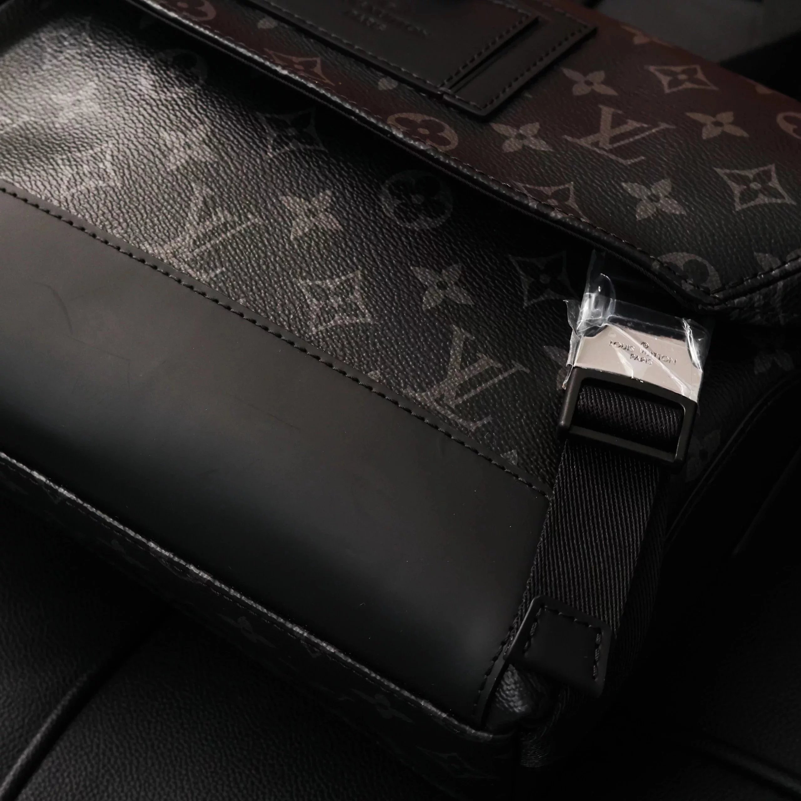 Item ID 8519 “ Customized four sets of brand new hardware 、 Extra large capacity ”