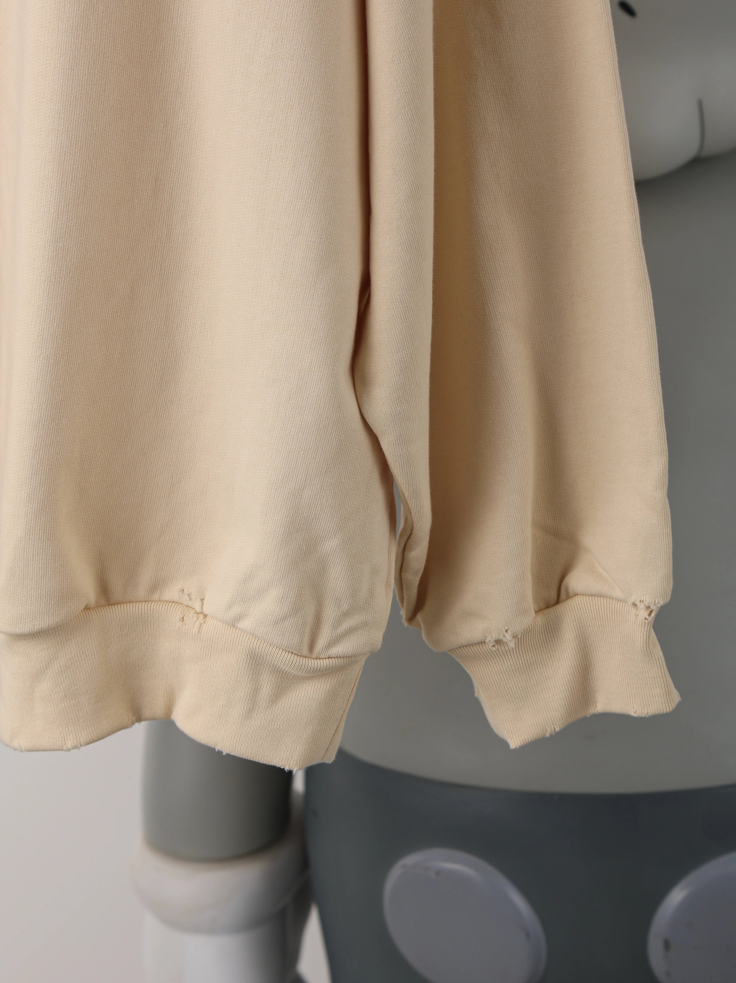 Item ID 8072 Balenc1aga- Paris -2024ss- limited edition - staff print sweatshirt -