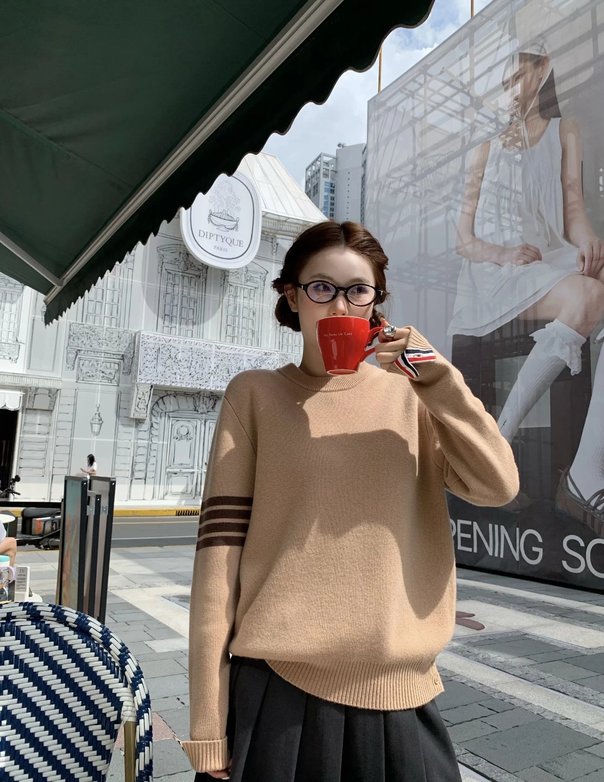 Item ID 8093 THOMBR0WNE-TB-“ natural black horns ”“ Custom dyed three-color webbing