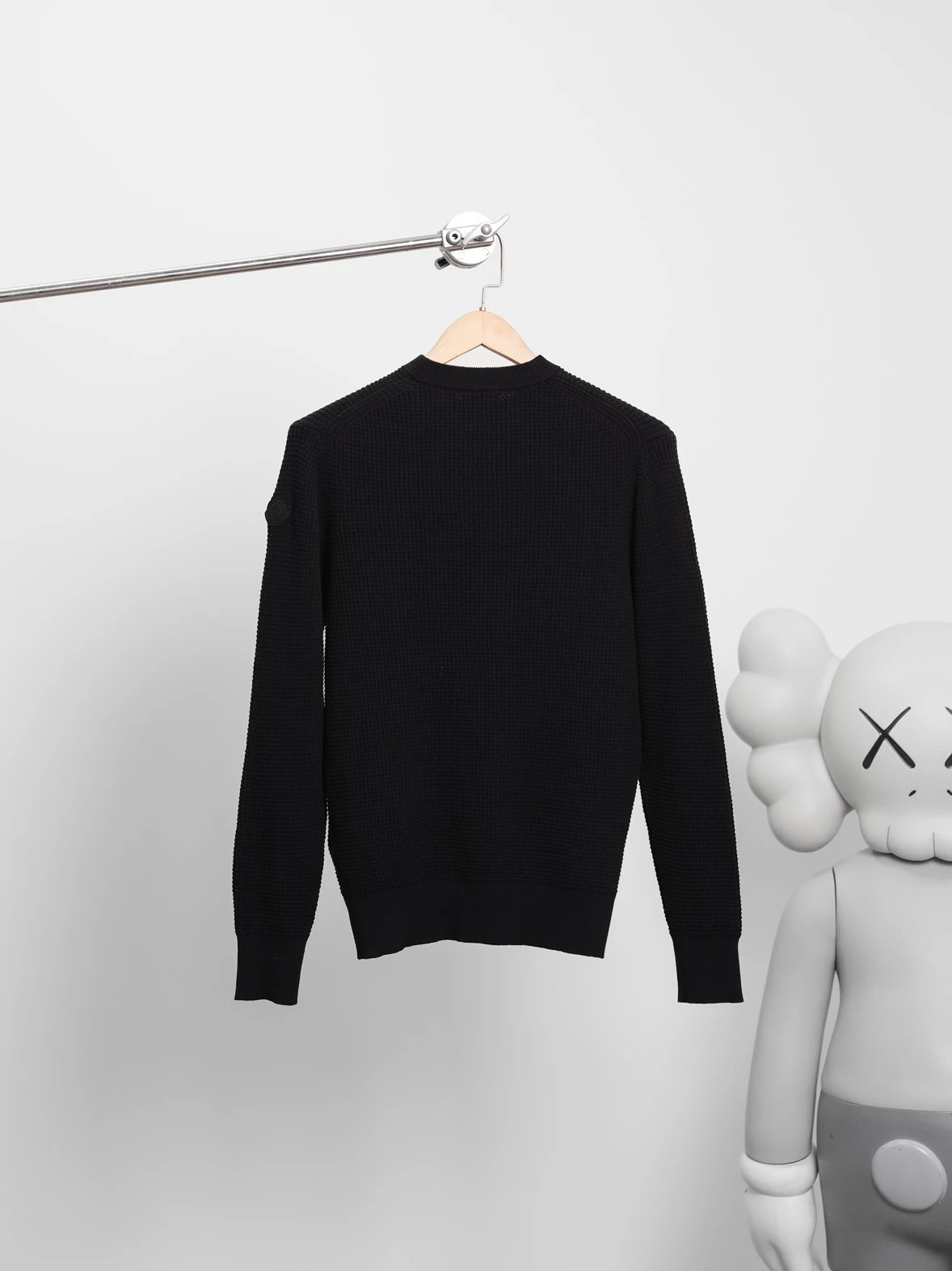 Item ID 8177 CottonSweater _3D Waffle_ Three Color Logo Round Neck Long Sleeve Knit