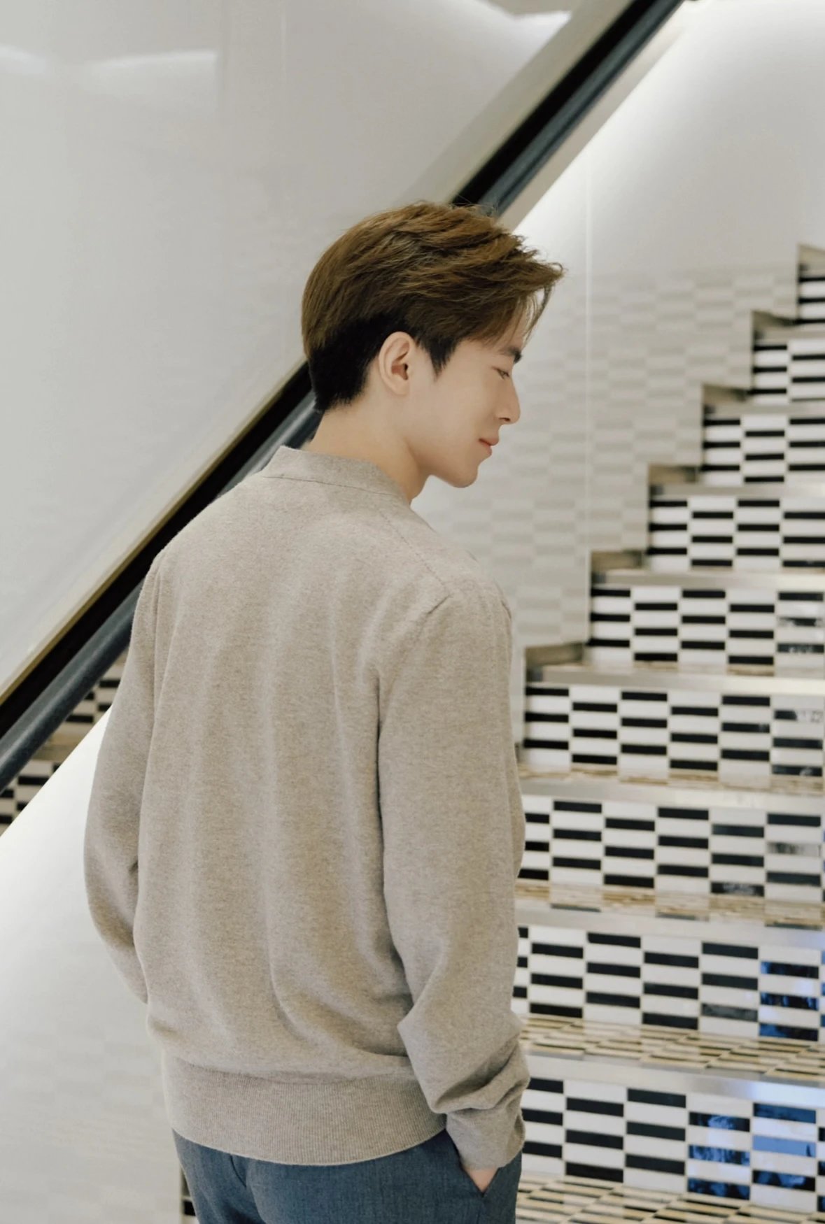 BBR embroidered signature sweater cardigan “97% cashmere ➕3% polyester