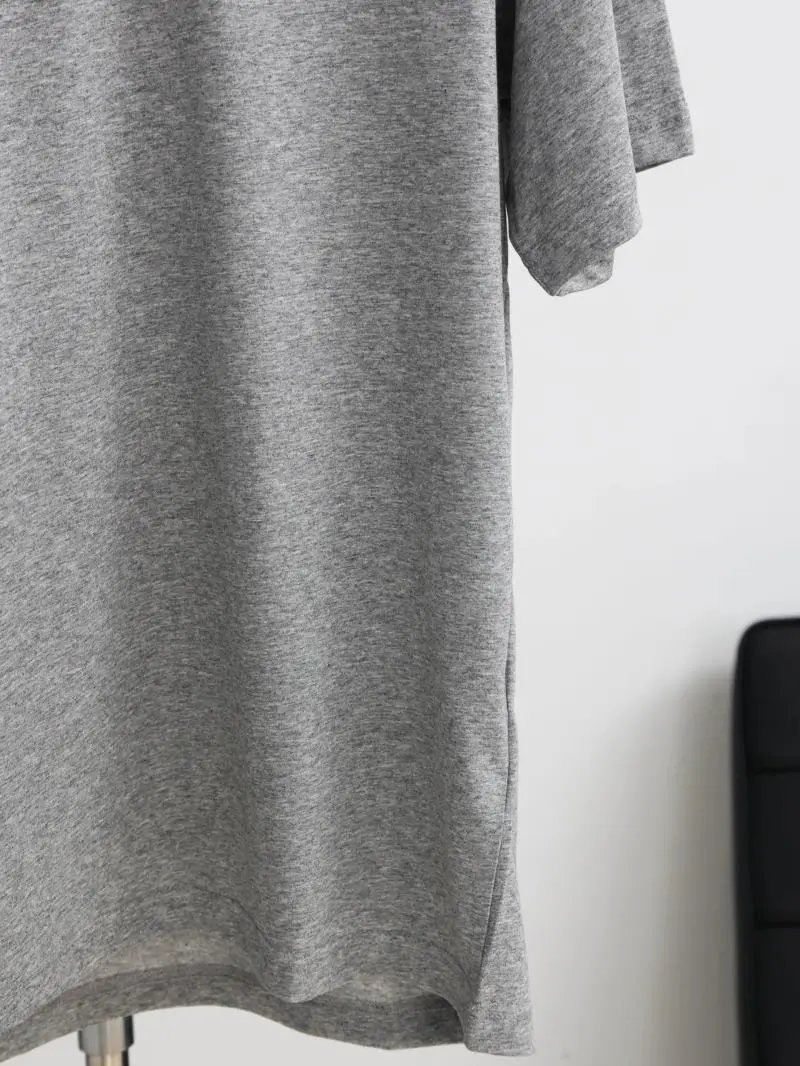 Item ID 8327 Miumiu- Miu Miu -2023ss- patch Logo short sleeves - flower gray - Ultr