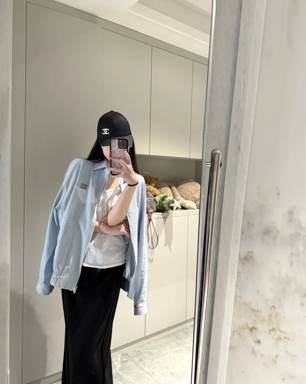 Item ID 8037 M1UM1U Miu Miu embroidered loose striped denim “ Heavy industrial wash