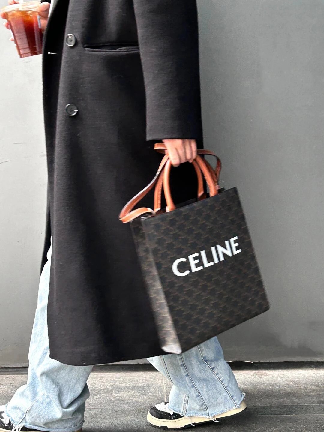 Item ID 8452 CEL1NE- Celine -2020ss- Classic -Cabas-Tote-thriomphe- Classic all-ove