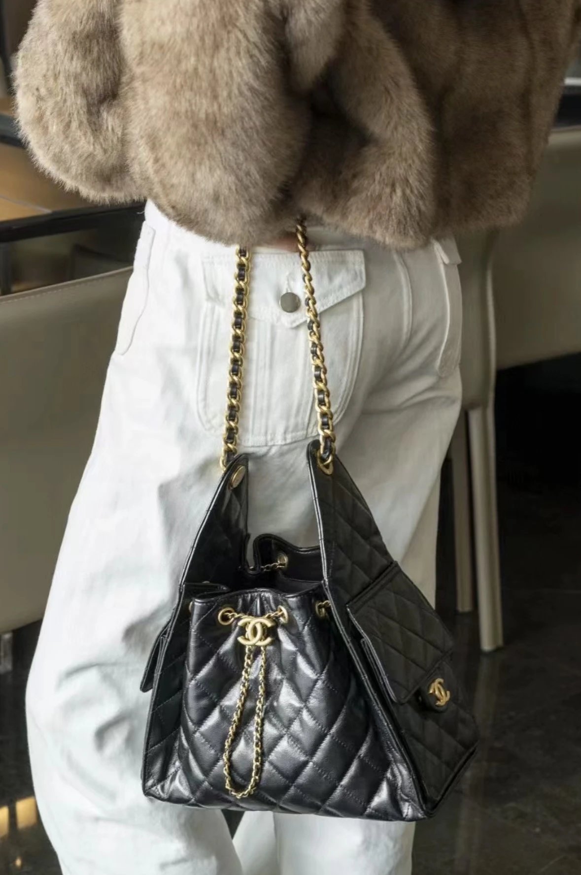Item ID 8457 CHANE1- Xiaoxiang -25Bag-25S- classic logo Logo“ Imported grain emboss