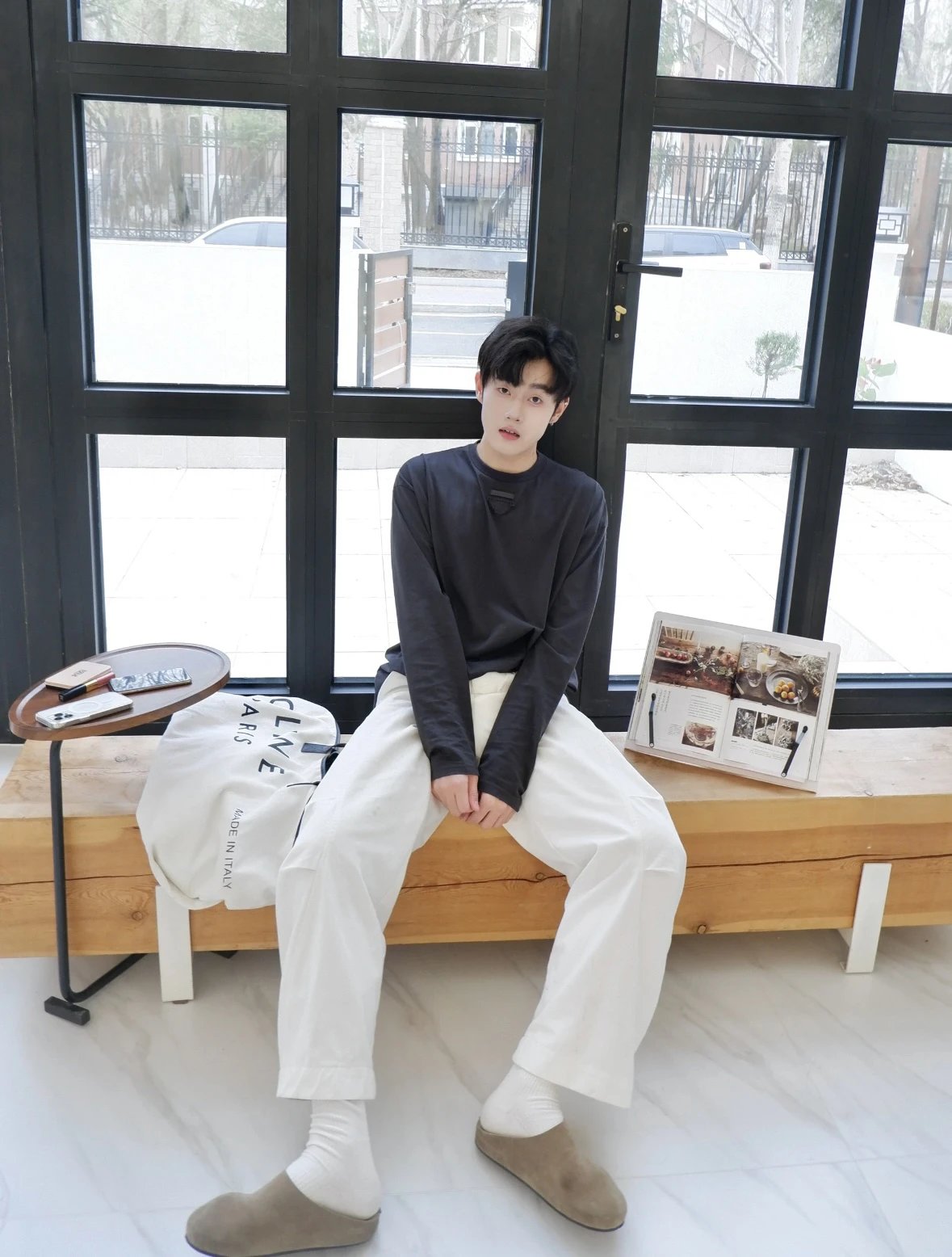 Item ID 8189 PRD Round neck long sleeves cotton “ Exclusive dyed fabrics ” triangle