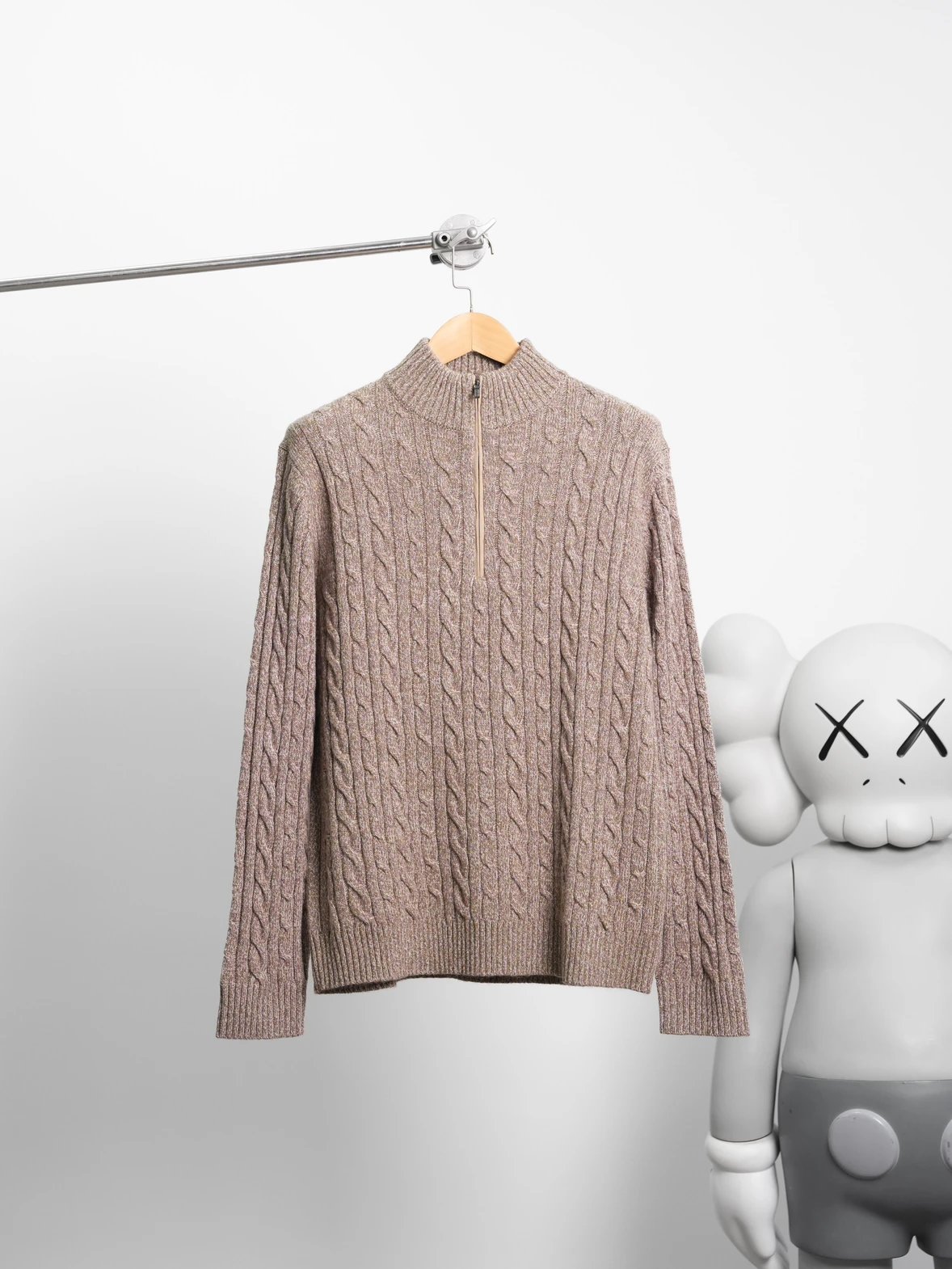 Item ID 8262 LP-FW24- _Wool and Cashmere Blended_ Pattern Design Twisted Flower Hal