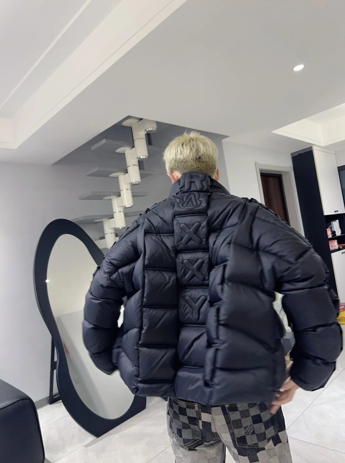 Item ID 8138 vest - long sleeves -Christopher-Raxxy- Joint model - stand collar zip