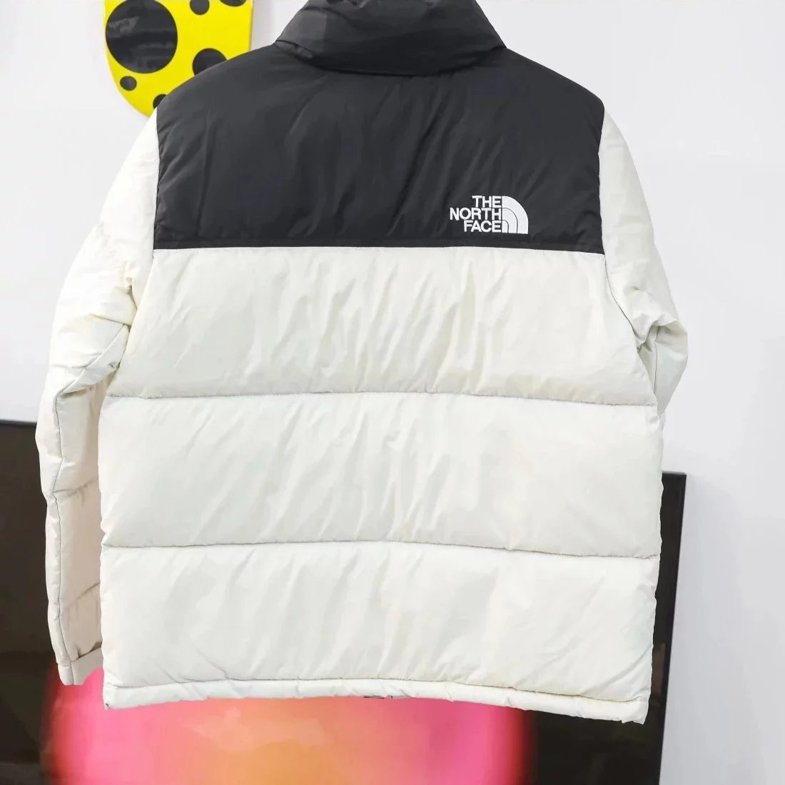 Item ID 8097 90% Down - Correct 85% Goose Down - Poison Home Magic Buckle+Hexagonal