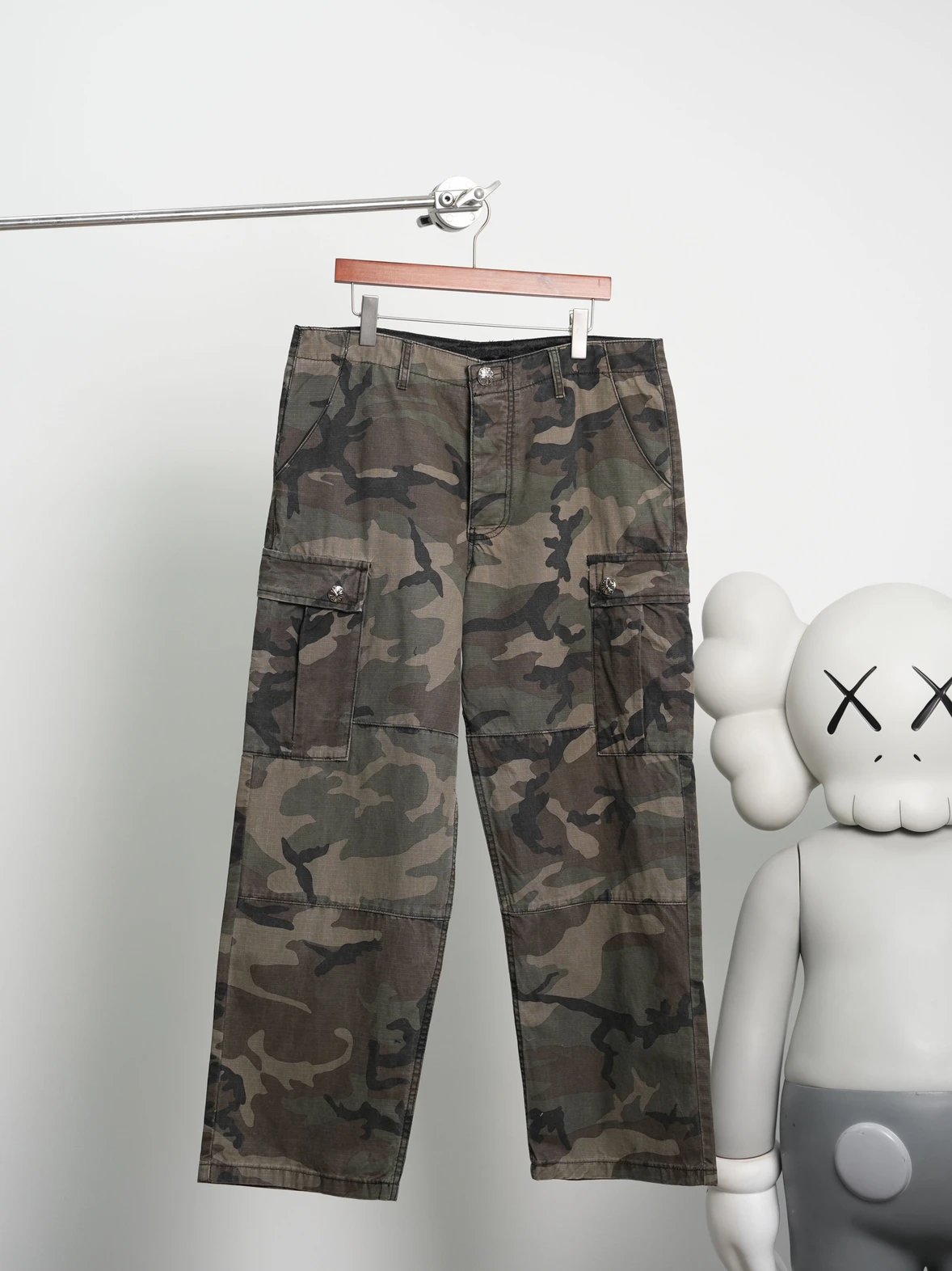 Item ID 8346 CH Camouflage zipper straight mid-rise casual pants “ Kangli direct sp