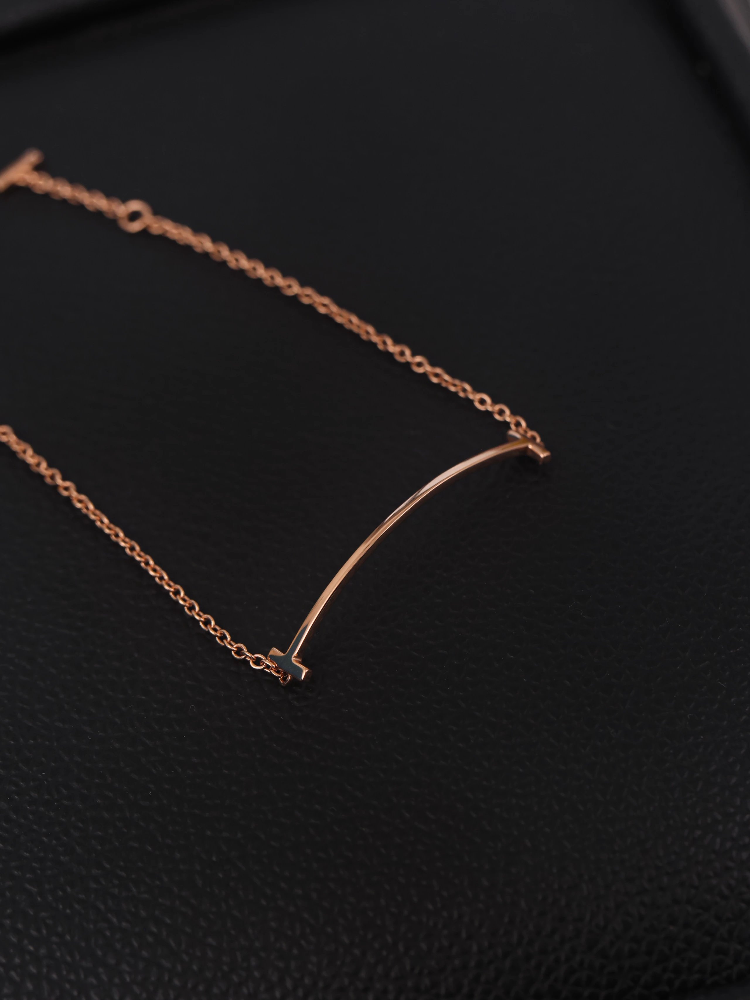 Item ID 8384 Tiff@ny- Tiffany - Classic -Smile smiley face bracelet （ plating 18K g