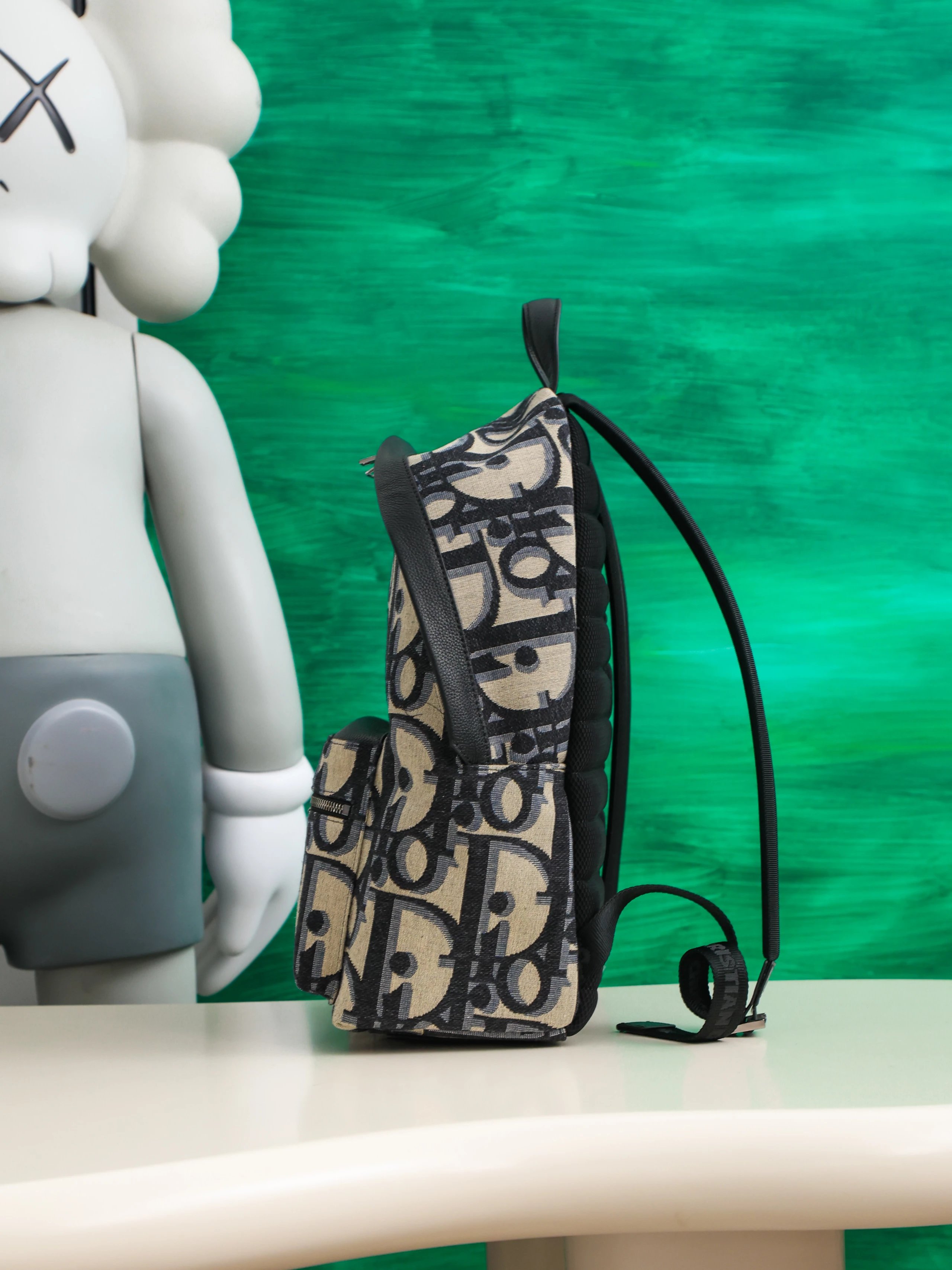 Item ID 8468 DI0R-Dio-2023ssRider - Large logo - Full printed with presbyopia lette