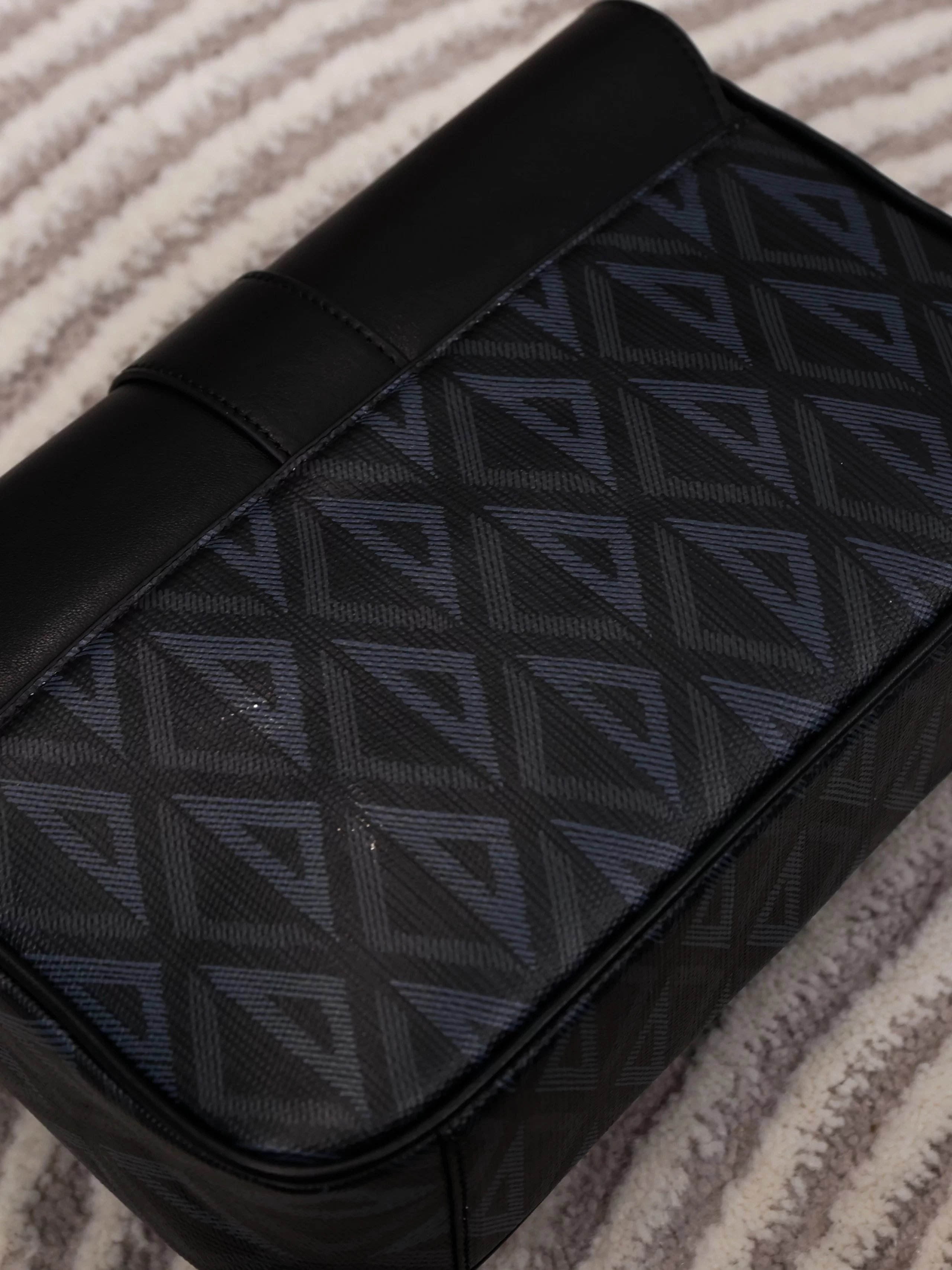 Item ID 8472 DIOR-Dio-2023 New Edition - Diamond CD Navy Blue - Diamond Pattern - C