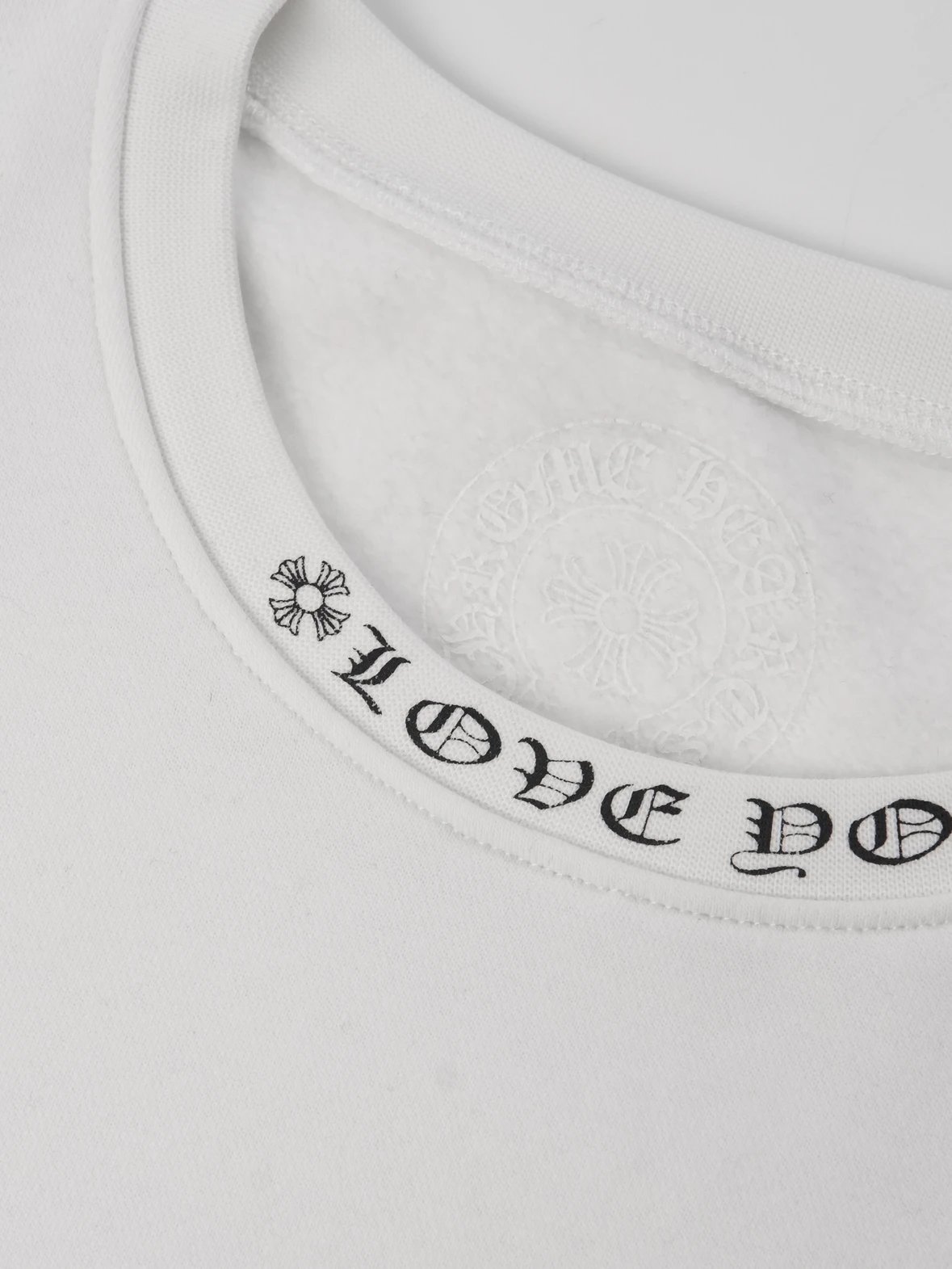 Item ID 8077 CH series “ Velvet lining ” Love vine printed round neck pullover long