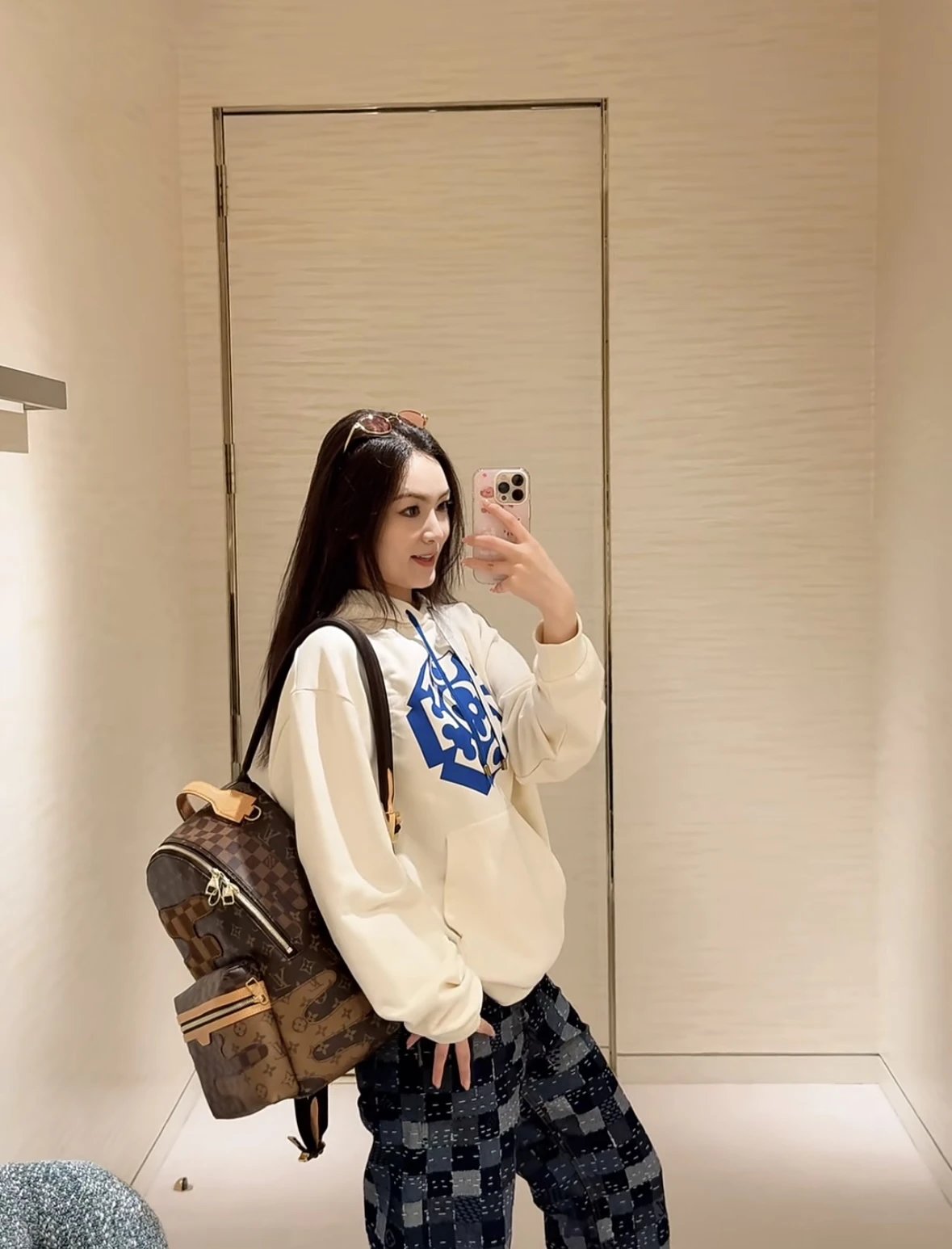 Item ID 8150 Nigo Joint model “ Film version ”FW25 letter print sweatshirt - Off-wh