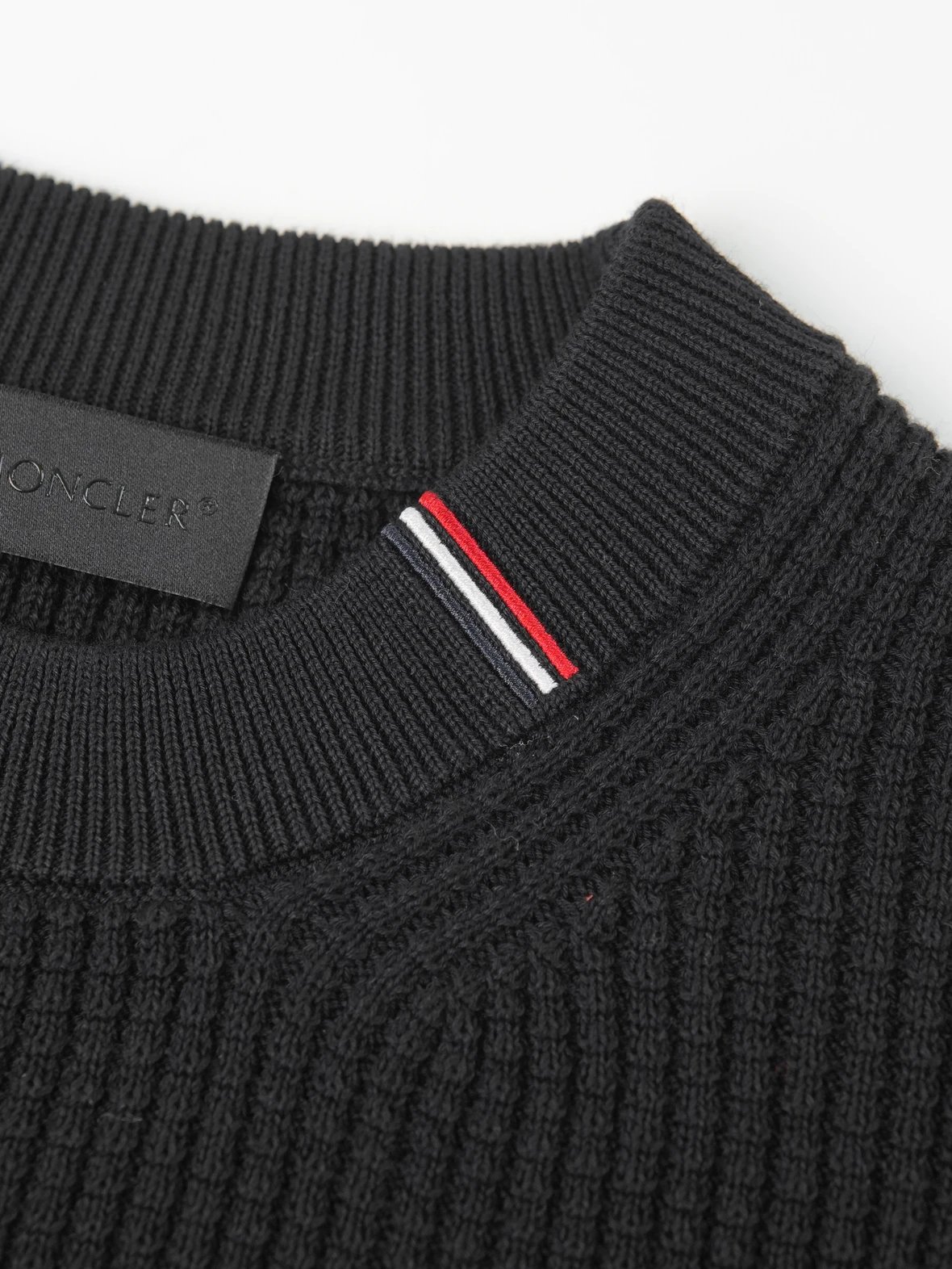 Item ID 8177 CottonSweater _3D Waffle_ Three Color Logo Round Neck Long Sleeve Knit