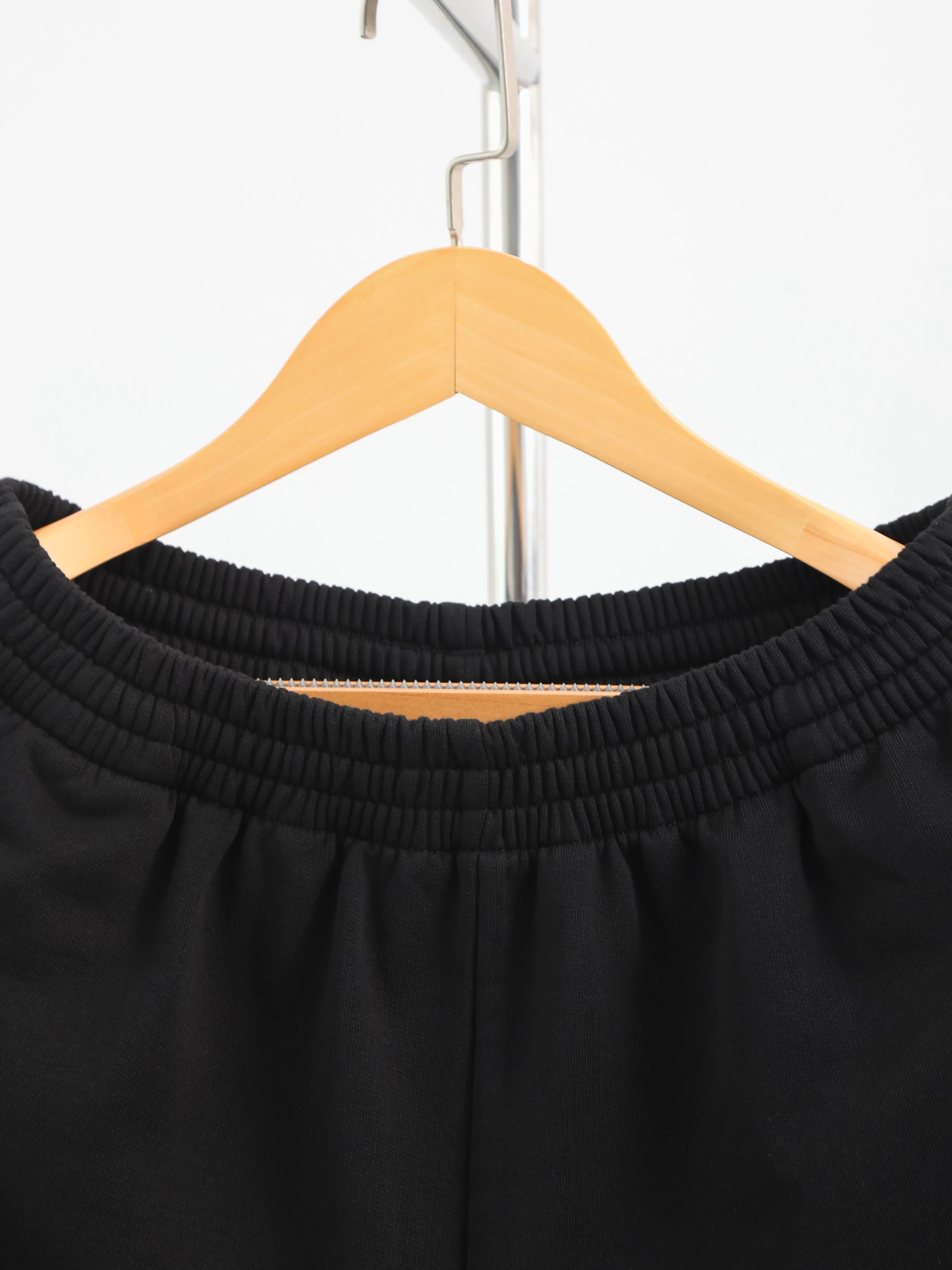 Item ID 8229 Balenci@ga- Paris-2024SS Reflective Letter Shorts - Basic Five Point C