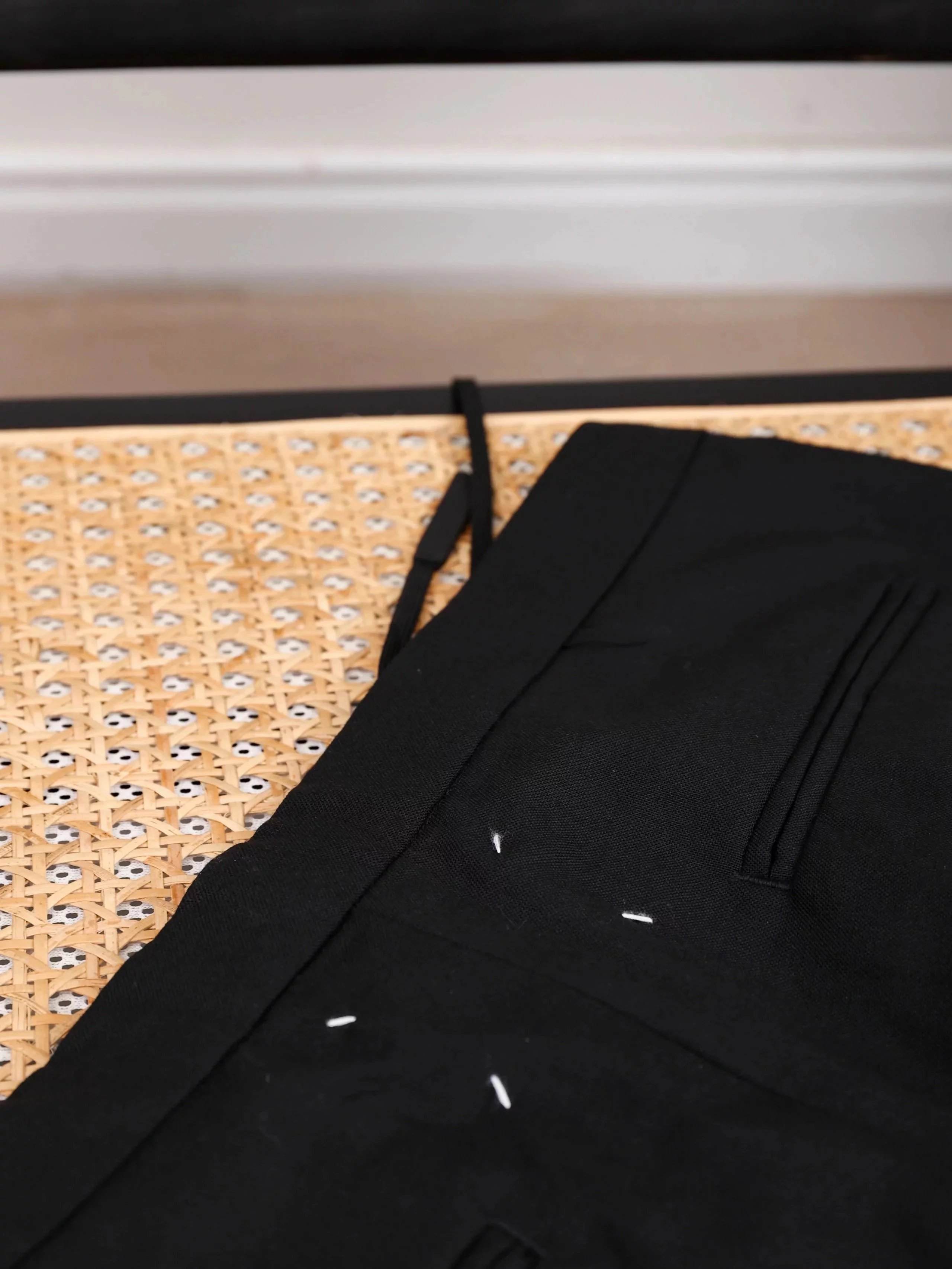 Item ID 8354 Maison-Margiela-2023ss- margiela drawstring trousers -100% wool fabric