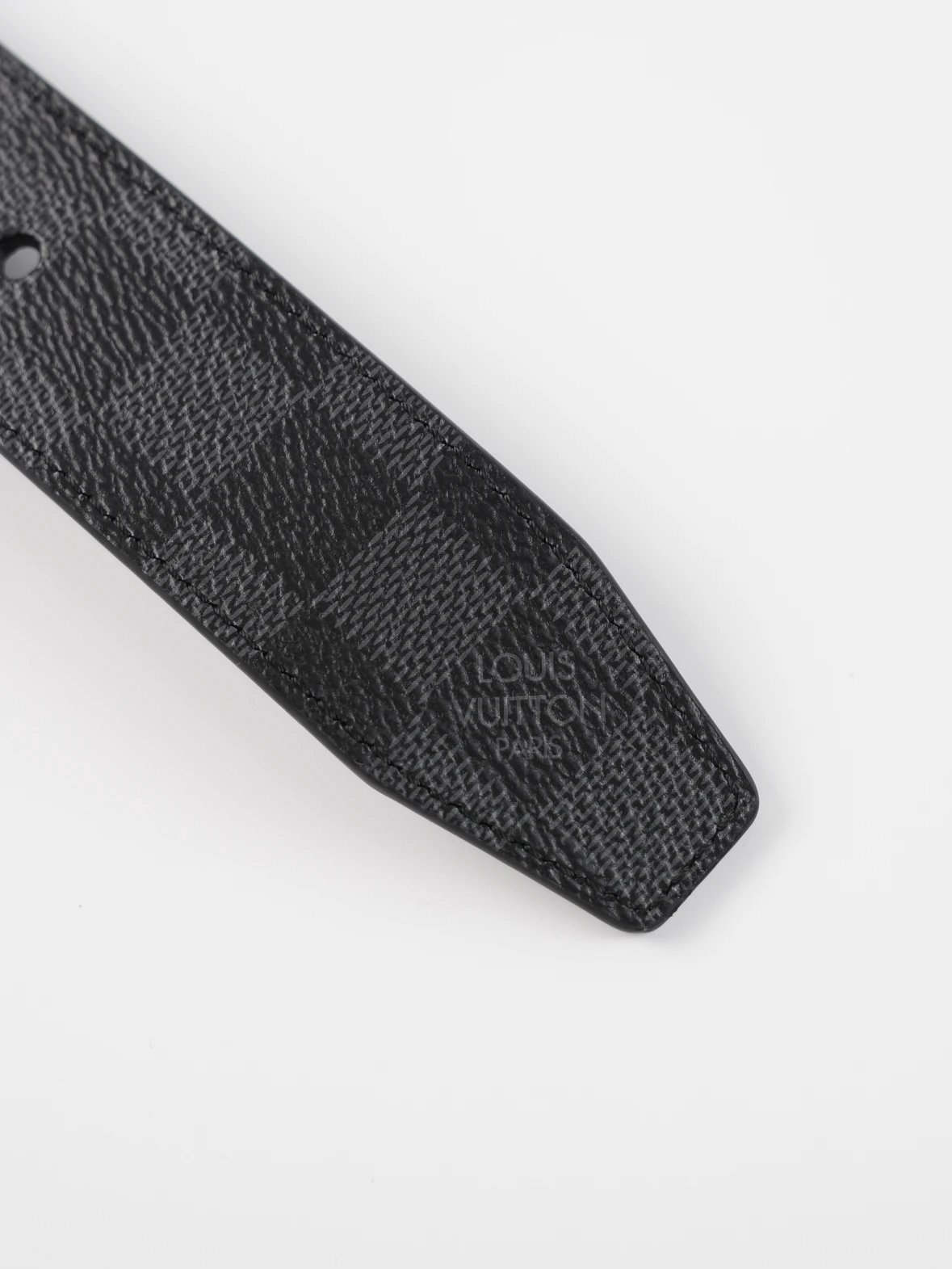 Item ID 8391 Advanced Customization - Logo Letter Engraving - Checkerboard Needle B