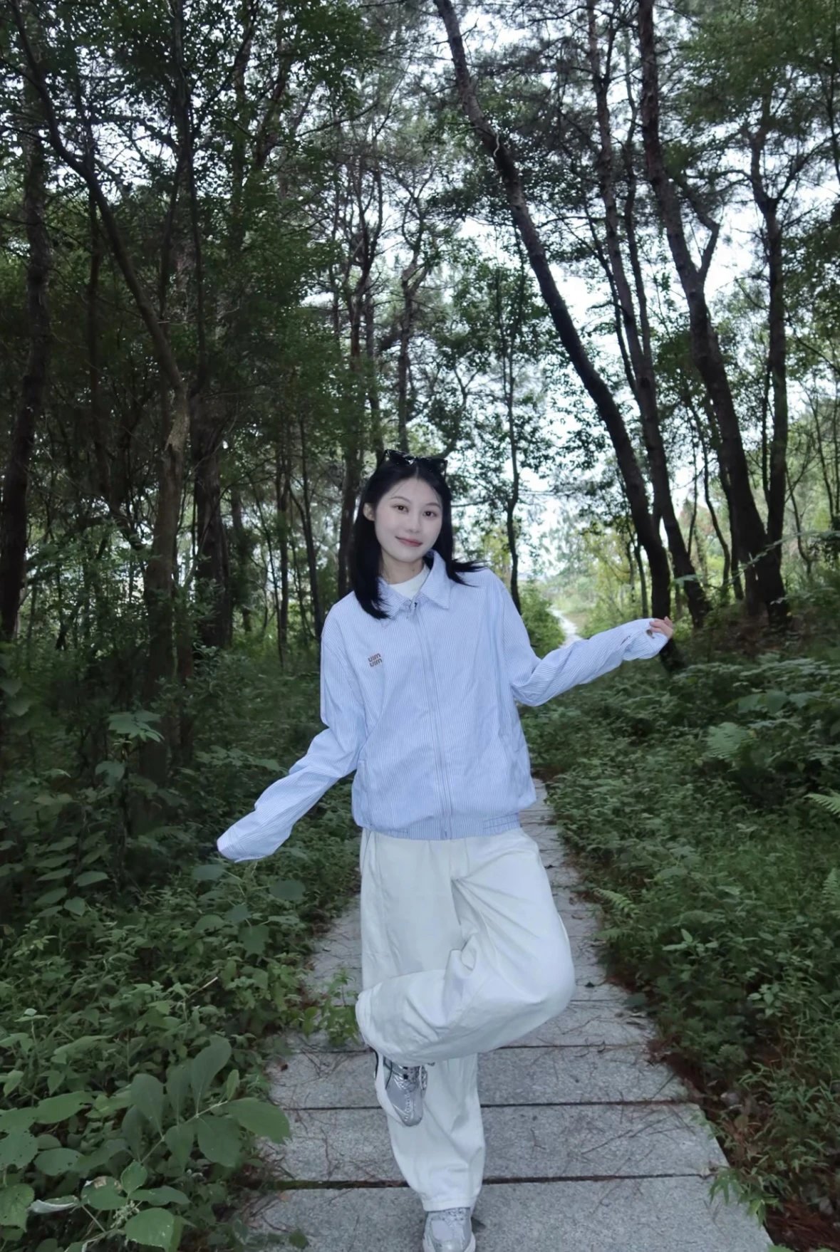 Item ID 8037 M1UM1U Miu Miu embroidered loose striped denim “ Heavy industrial wash