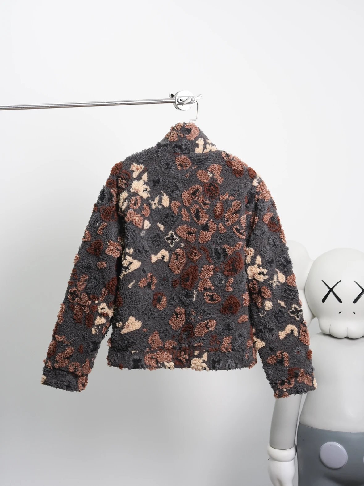 Item ID 8048 NigoFW25 Double sided “ Independently developed steel mold stamping ”