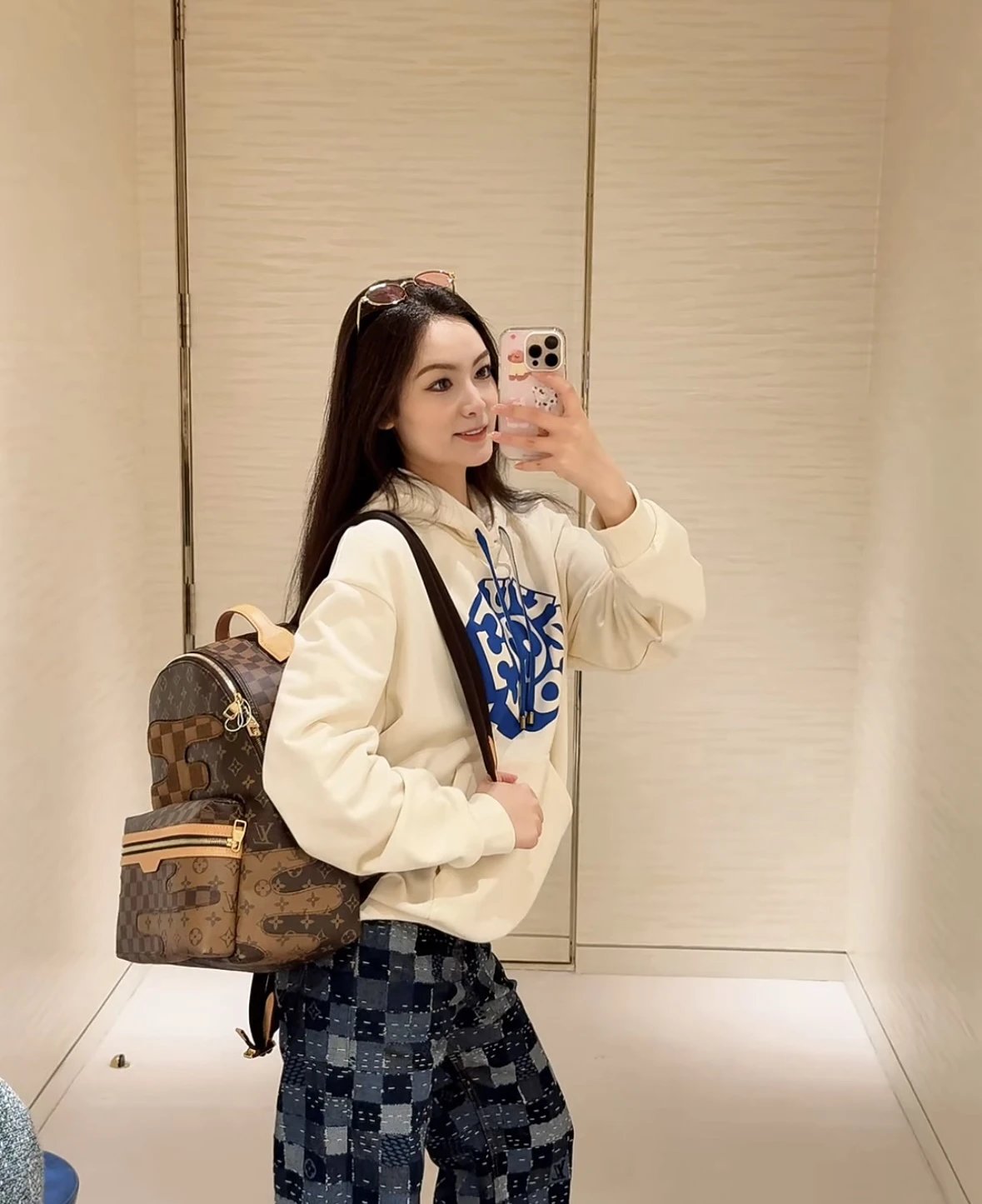 Item ID 8150 Nigo Joint model “ Film version ”FW25 letter print sweatshirt - Off-wh