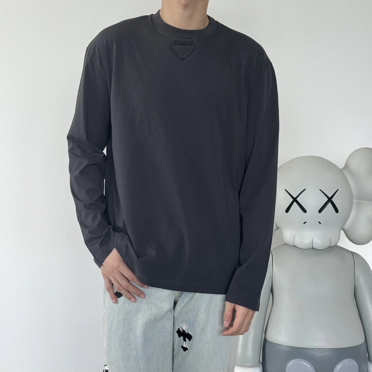 Item ID 8189 PRD Round neck long sleeves cotton “ Exclusive dyed fabrics ” triangle