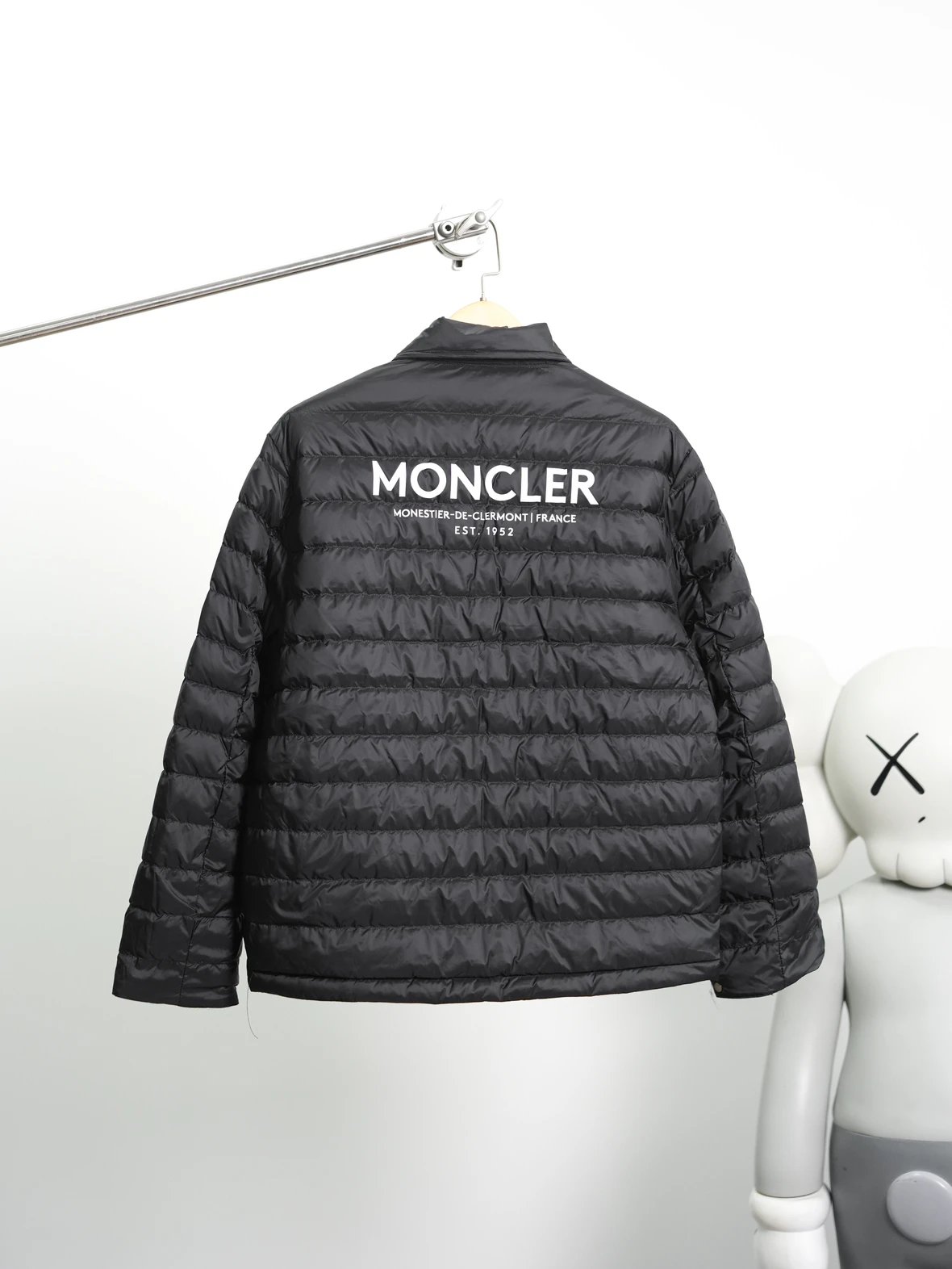 Item ID 8096 -SS25-Cidone series -“90 white goose down ” Goose down zipped lapel po