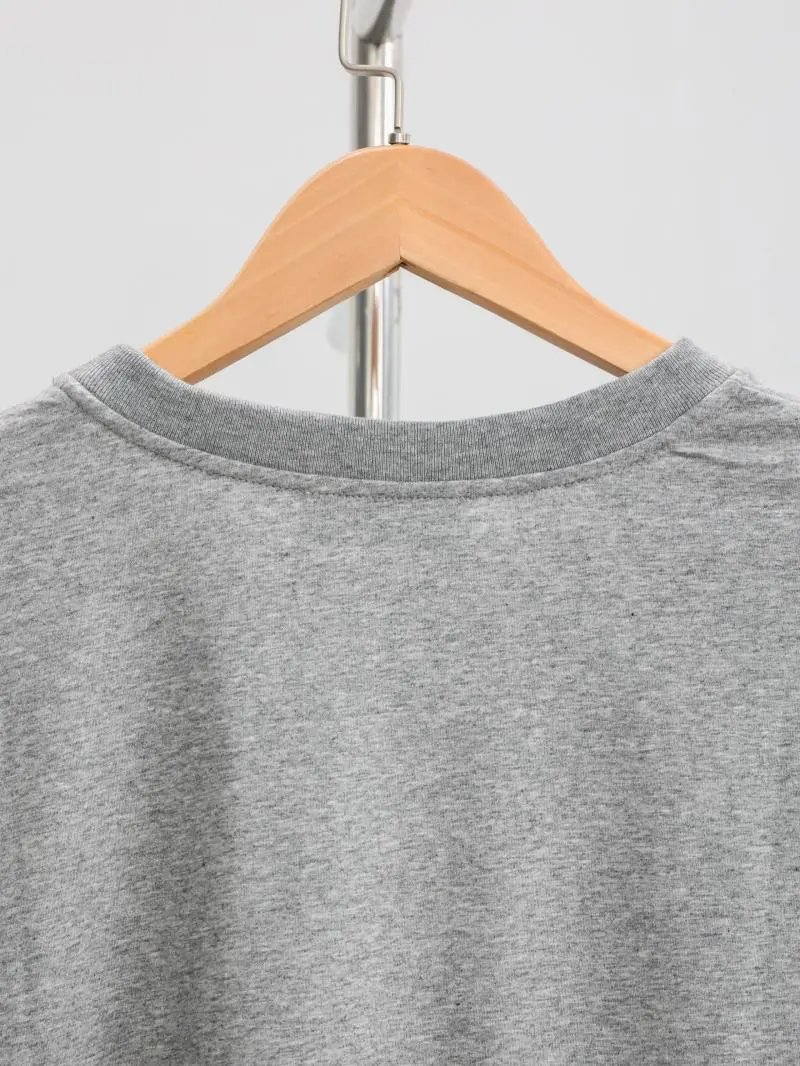 Item ID 8327 Miumiu- Miu Miu -2023ss- patch Logo short sleeves - flower gray - Ultr