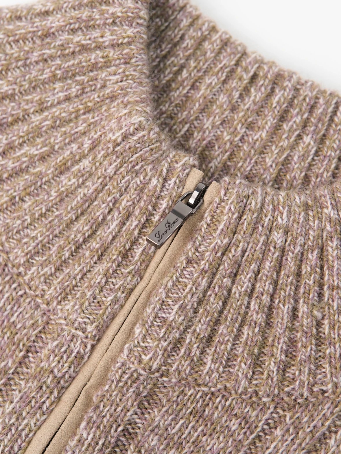 Item ID 8262 LP-FW24- _Wool and Cashmere Blended_ Pattern Design Twisted Flower Hal