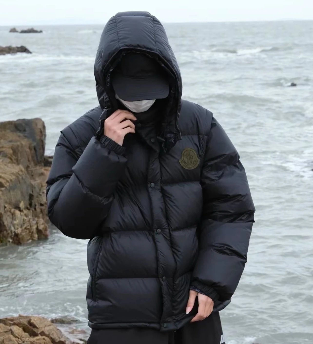 Item ID 8095 -Cyclone series - 2-in-1 detachable design goose down jacket “90 white