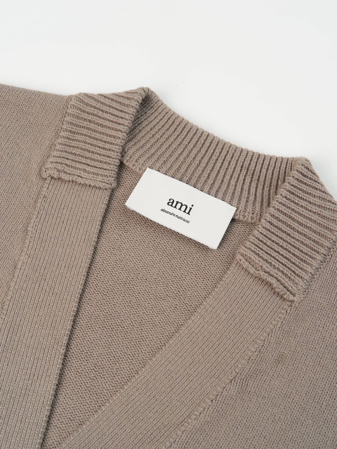 Item ID 8001 AMI embroidered logo V collared long sleeve sweater “85% cotton ➕15%
