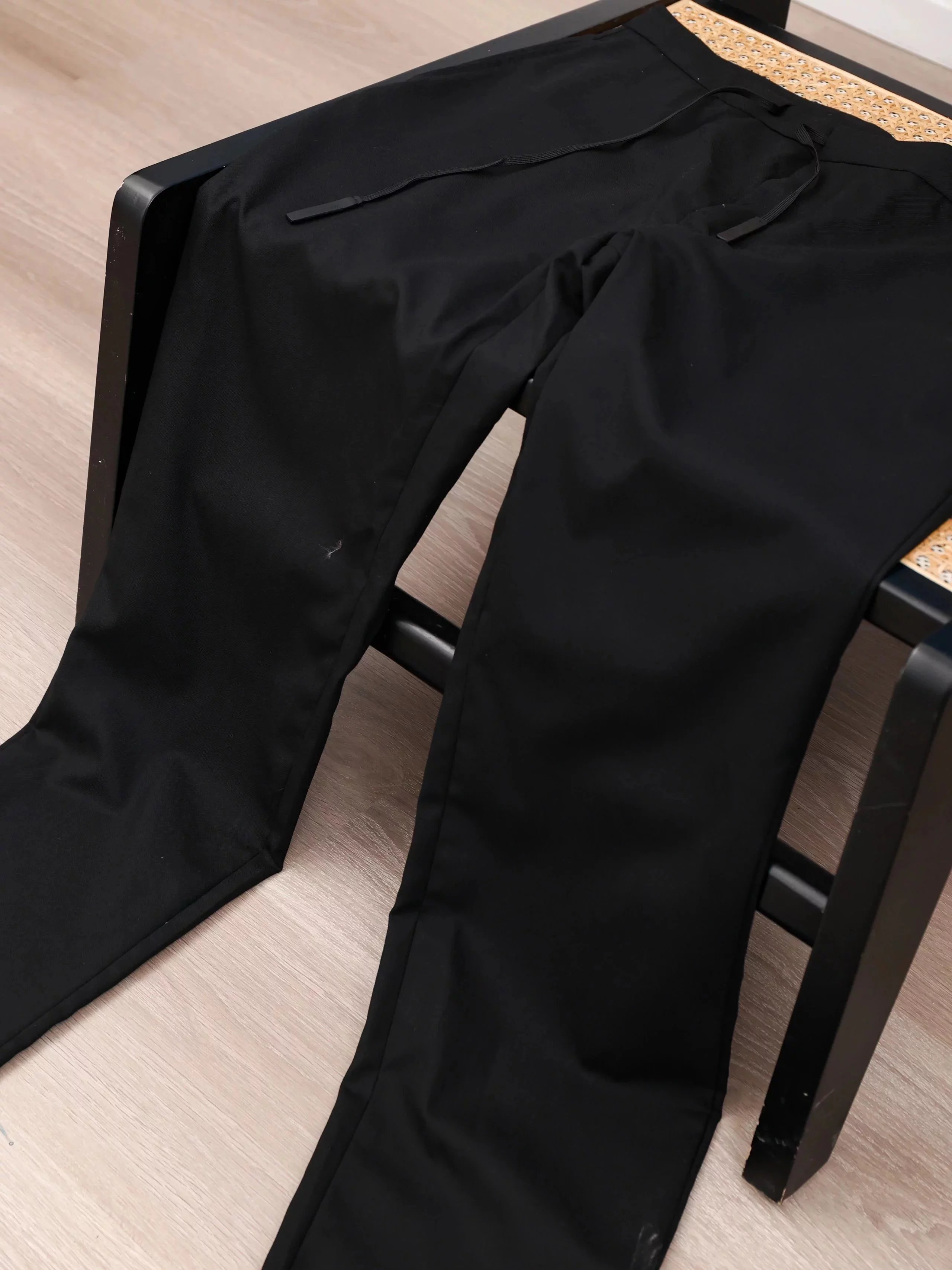 Item ID 8354 Maison-Margiela-2023ss- margiela drawstring trousers -100% wool fabric