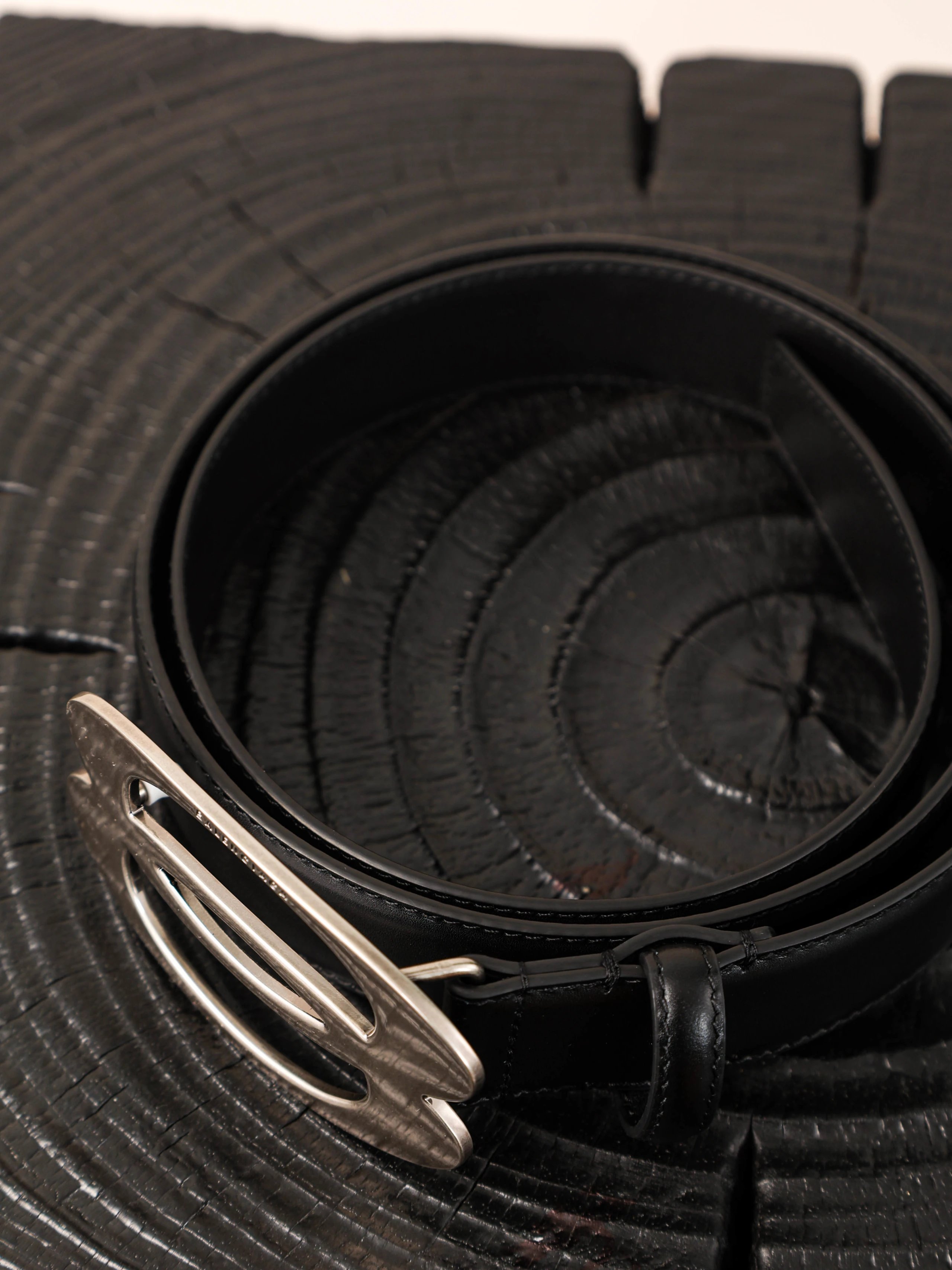 Item ID 8394 Balenc1aga - Paris-2024FW - Double ring silver buckle belt - Imported