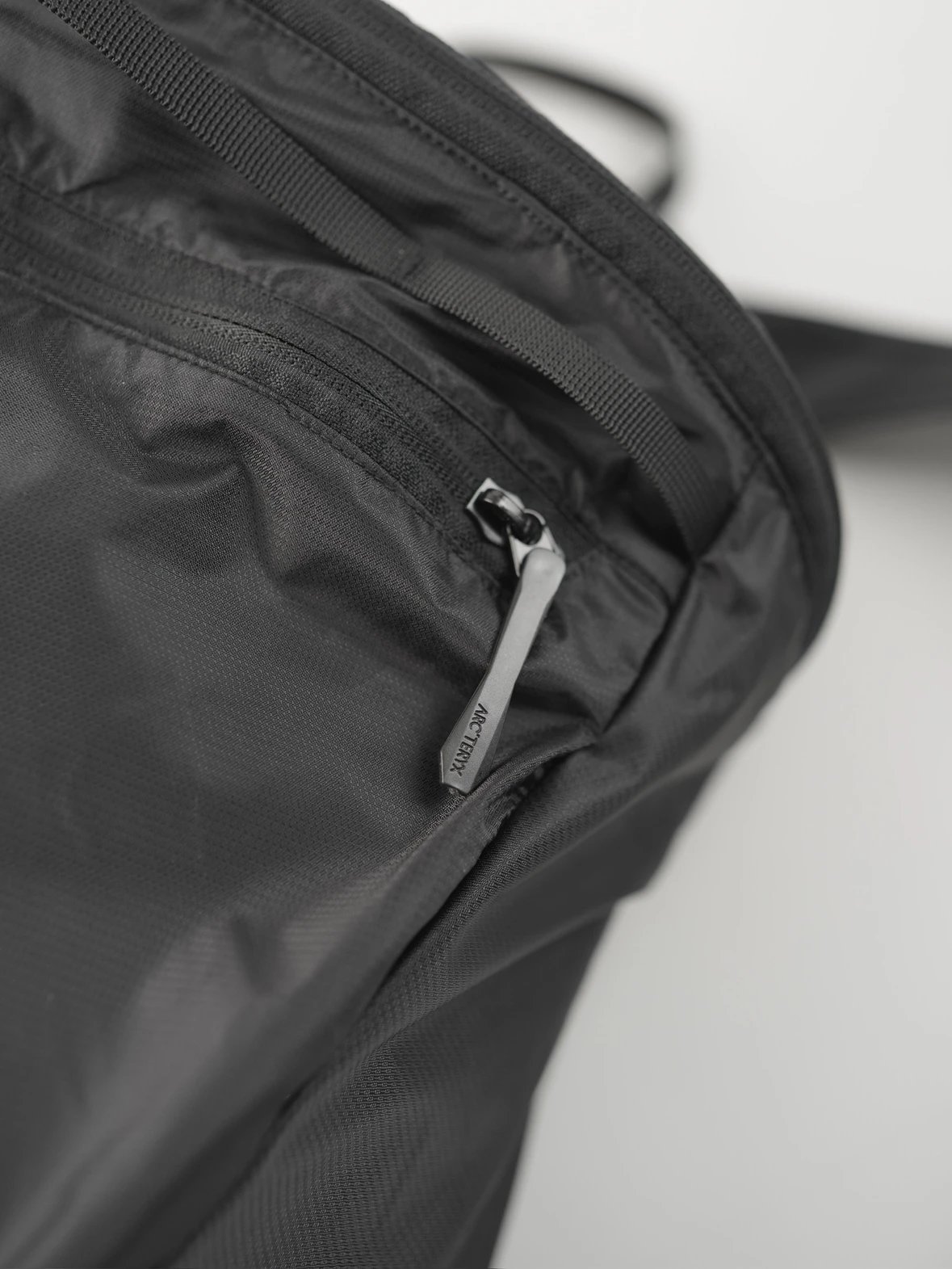 Item ID 8486 Heliad-16L-Waterproof coated nylon fabric embroidered logo multifuncti