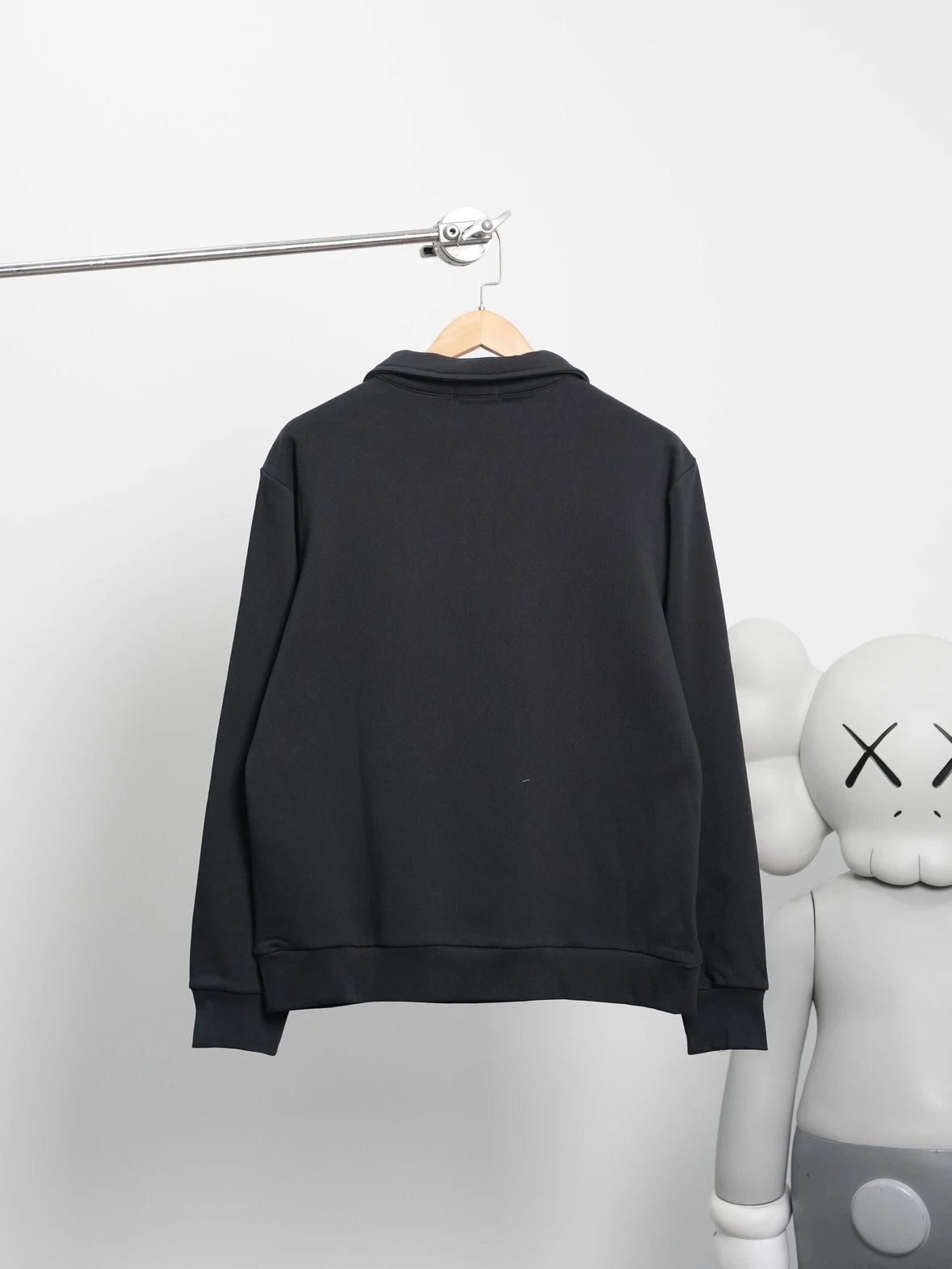 Item ID 8091 raff SS25 Solid color pullover embroidered peak collar long-sleeved sw