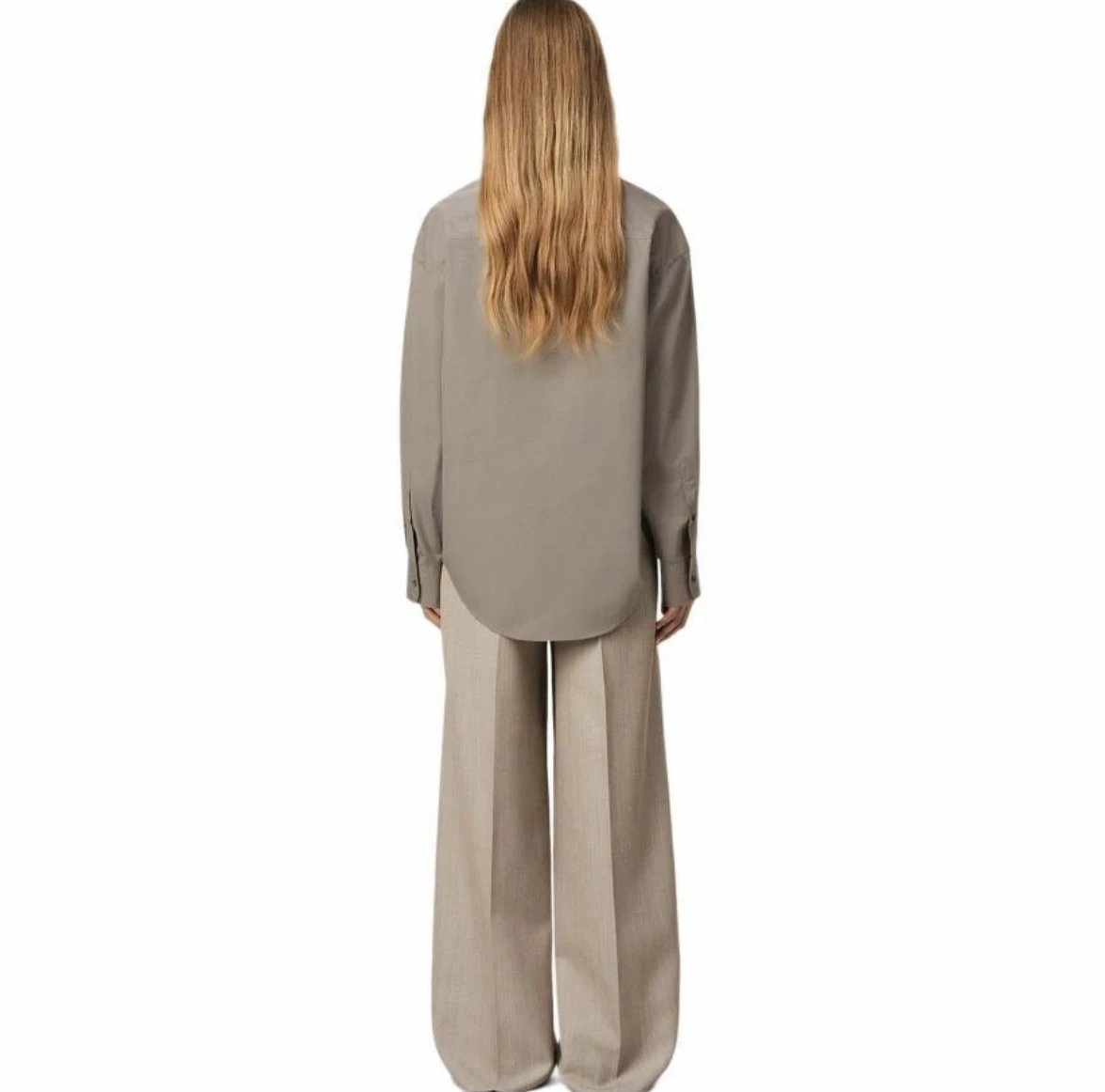 Item ID 8211 Ami-“40 Tencel imitation plain weave ” Solid color loose long sleeve s