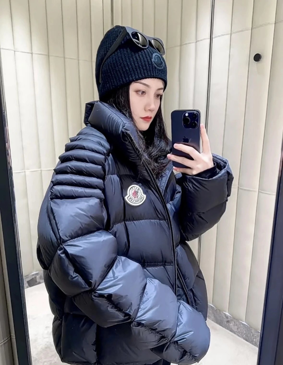 Item ID 8138 vest - long sleeves -Christopher-Raxxy- Joint model - stand collar zip