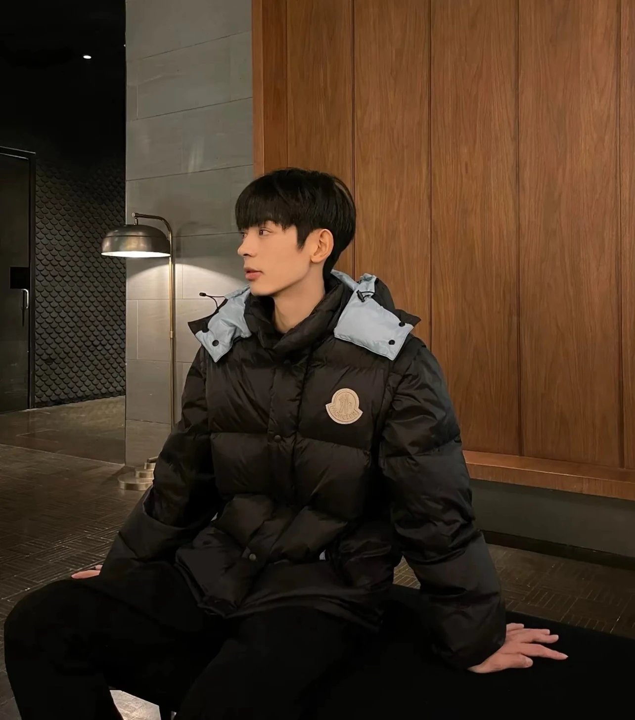 Item ID 8095 -Cyclone series - 2-in-1 detachable design goose down jacket “90 white