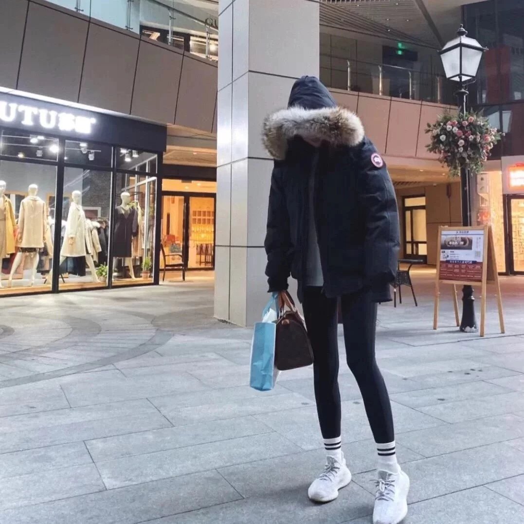 Item ID 8115 Goose brand -01 Expedition short down jacket -( Original wolf hair - F