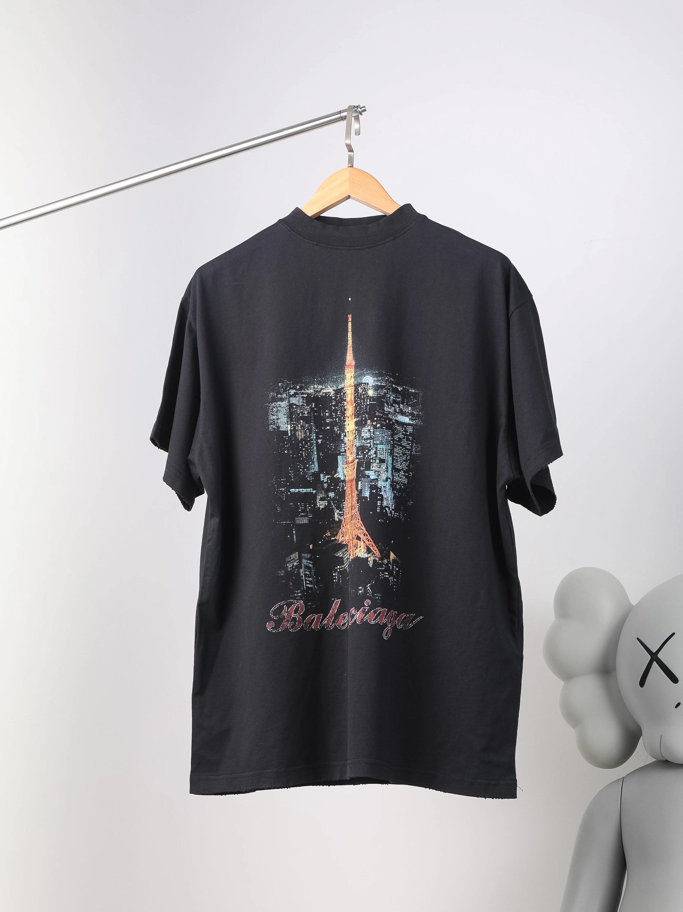 Item ID 8280 Balenc1aga- Paris -2024ss- Tokyo Ginza only - Tower print short sleeve