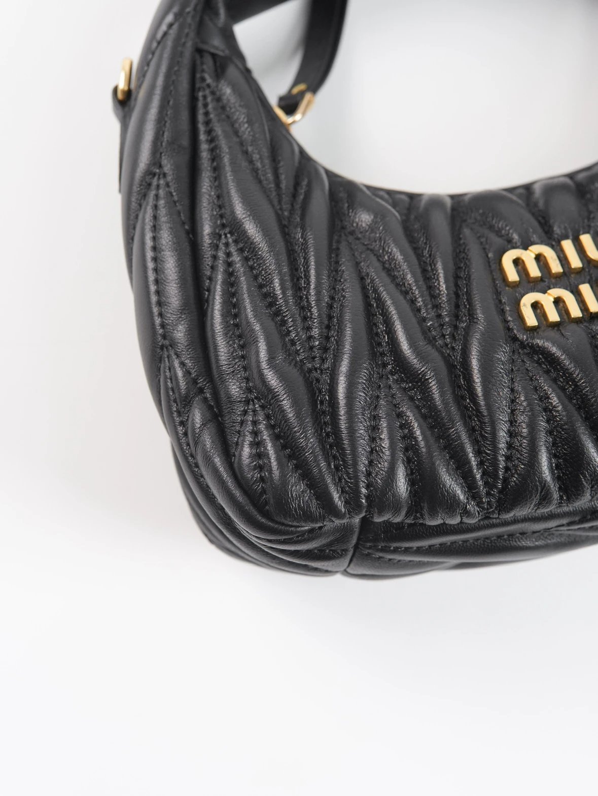 Item ID 8485 Haute couture series - Miu Miu -Wander series -“ Imported lambskin ”“