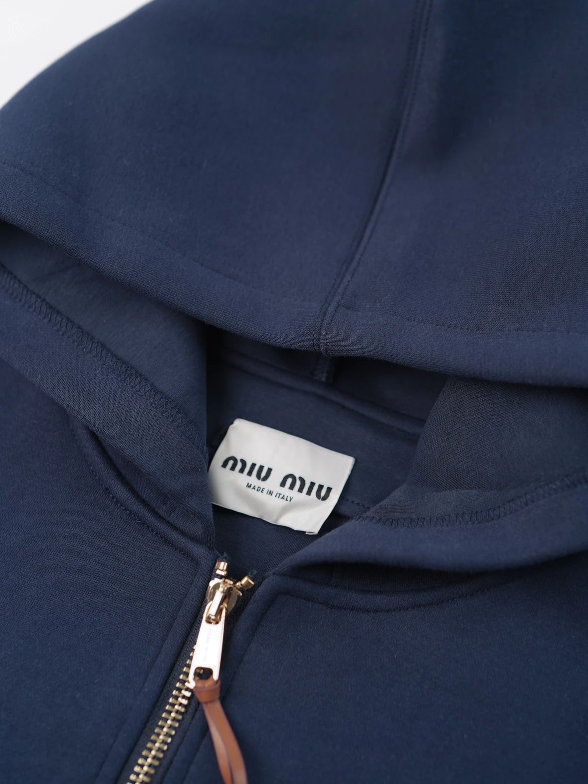 Item ID 8044 Miu Miu SS24- Custom hardware - letter Logo Printed zip hooded long-sl