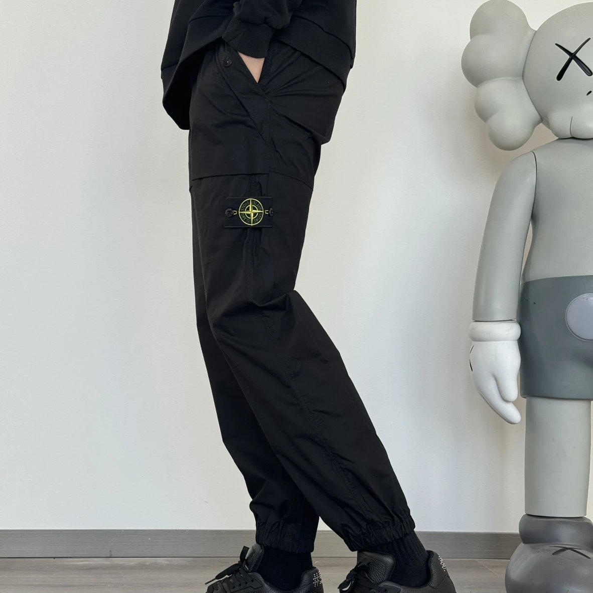 Item ID 8359 STONE1SLAND-SS25 Big pocket badge track pants “ All excipients customi