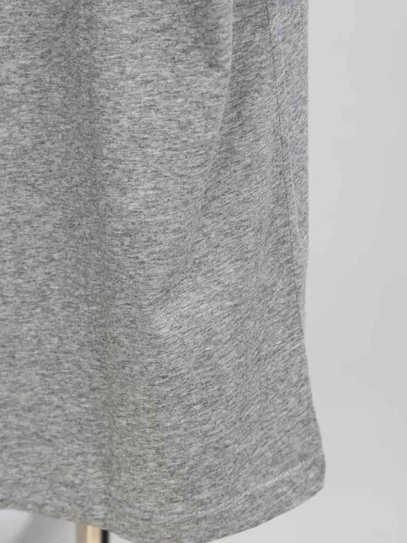 Item ID 8327 Miumiu- Miu Miu -2023ss- patch Logo short sleeves - flower gray - Ultr