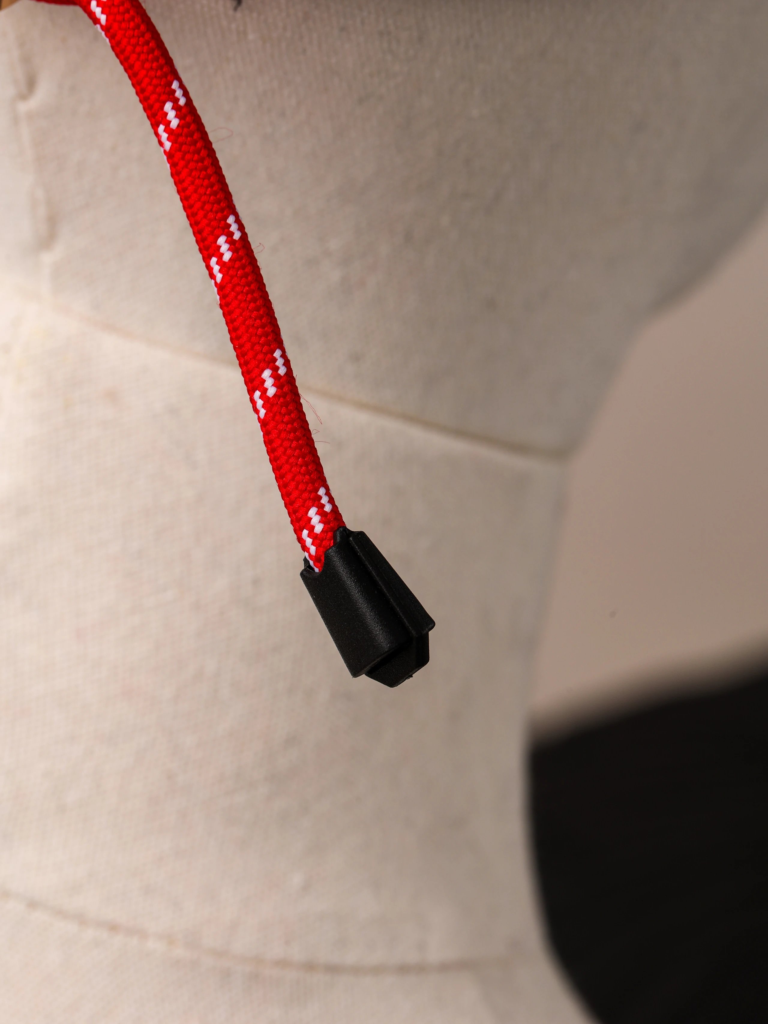 Item ID 8417 MiuMiu- Miu Miu -2024FW- Drawstring contrasting baseball cap - embroid