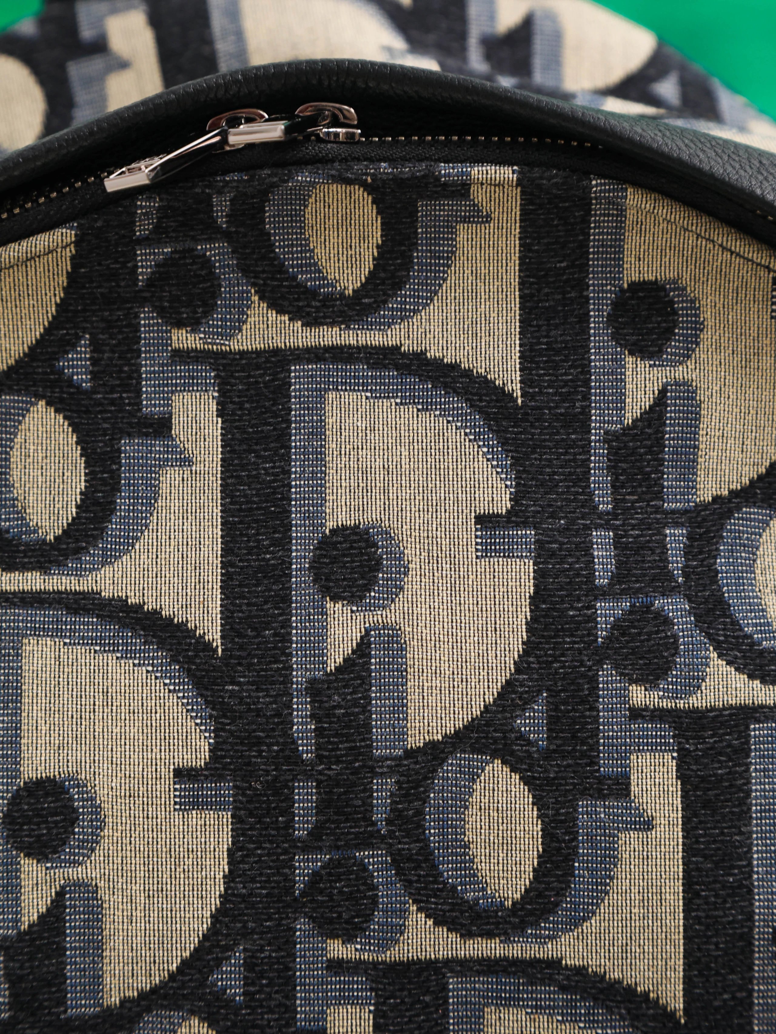 Item ID 8468 DI0R-Dio-2023ssRider - Large logo - Full printed with presbyopia lette